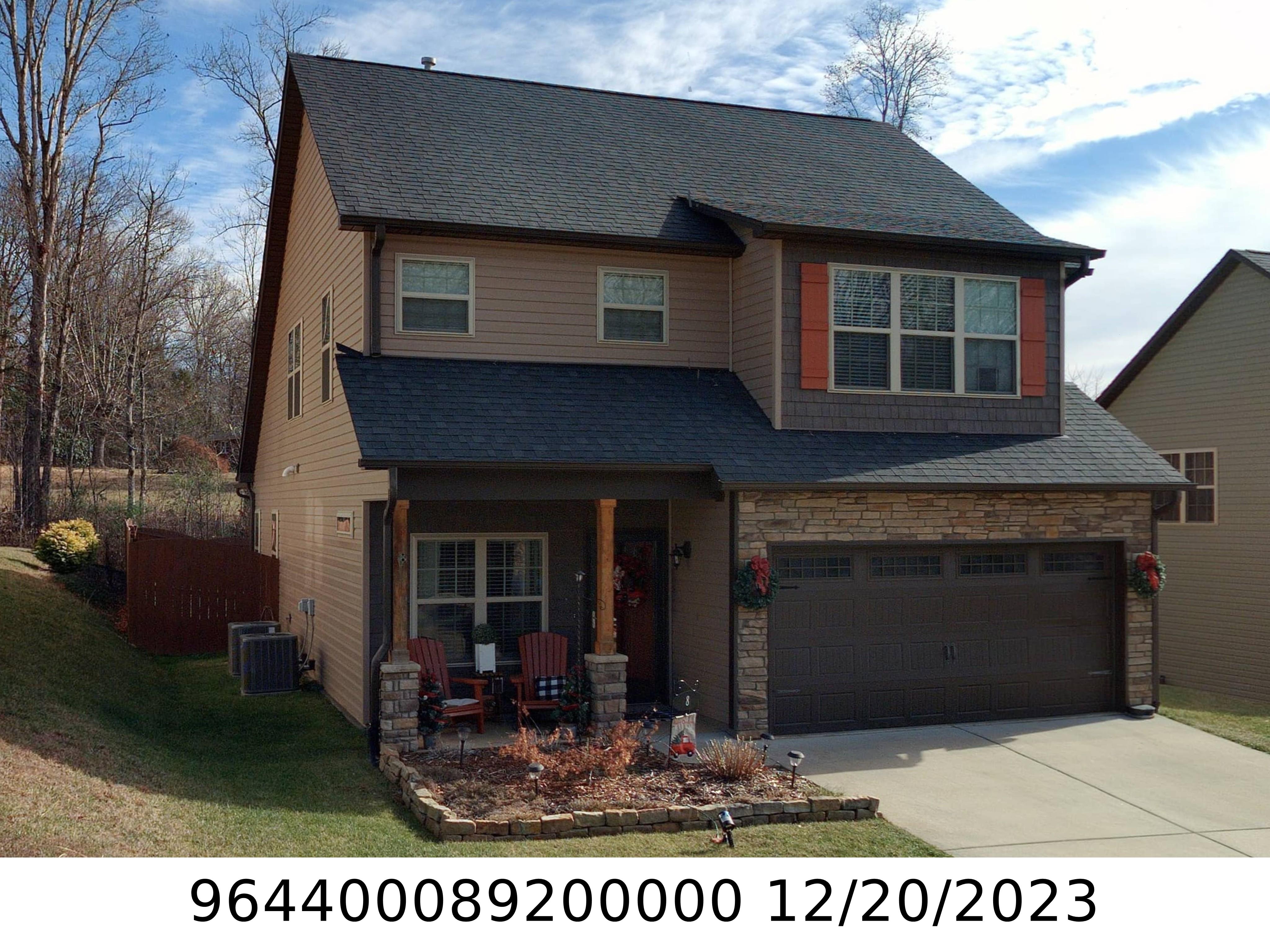 A picture of the property located at 8 MALLARD RUN DR, ARDEN NC 28704.