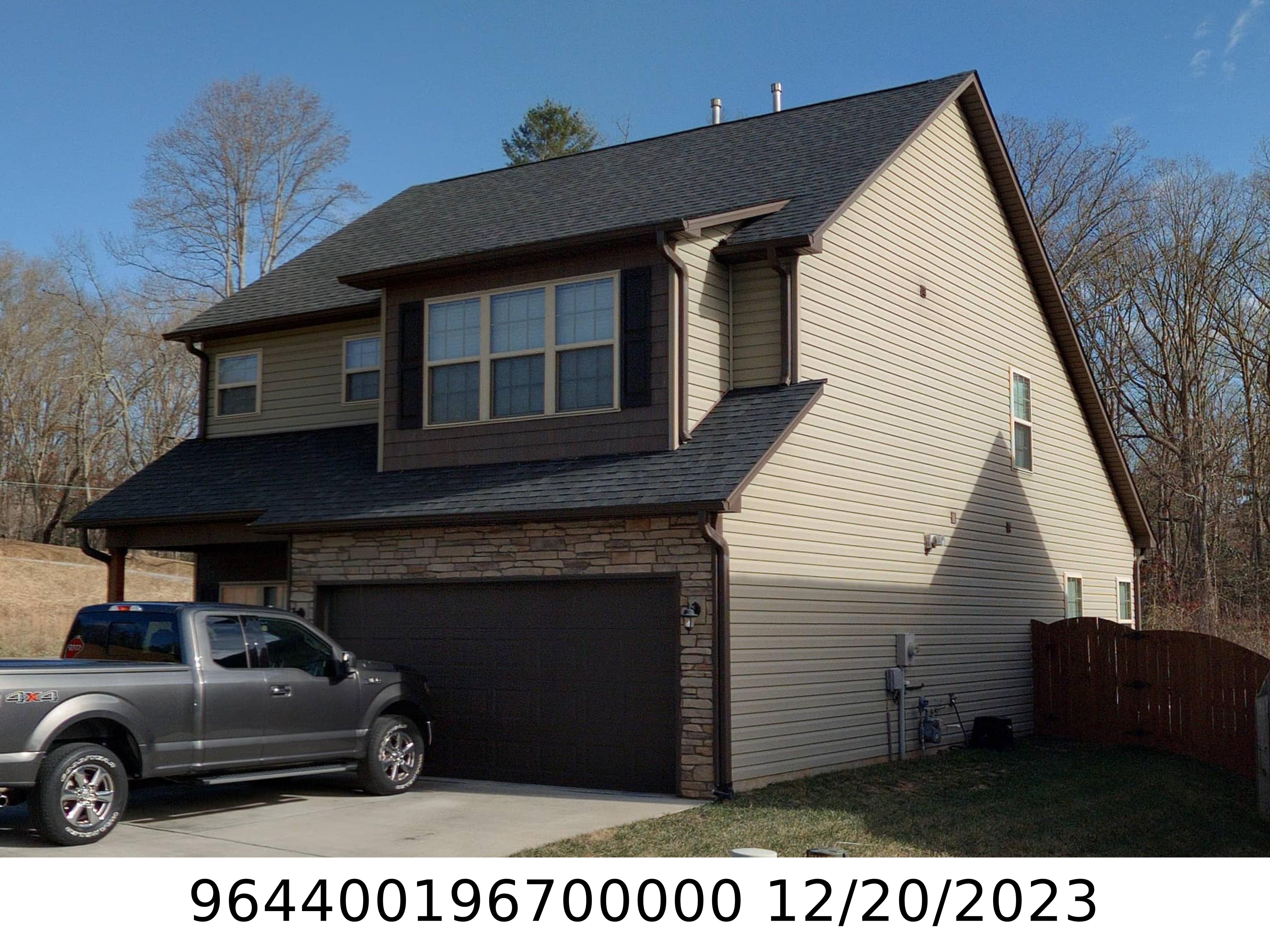 A picture of the property located at 2 MALLARD RUN DR, ARDEN NC 28704.