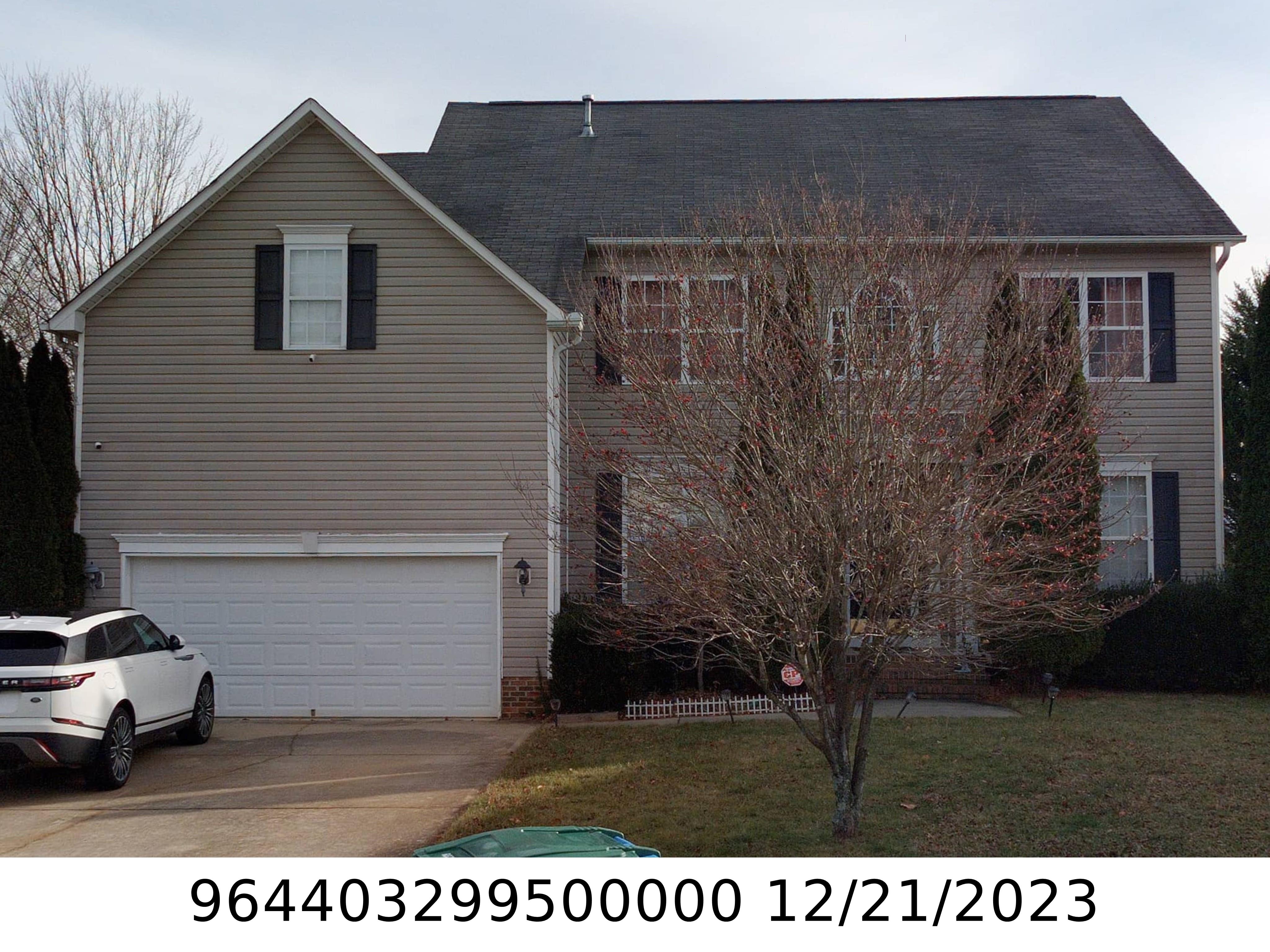 A picture of the property located at 11 YORKTOWN CIR, ARDEN NC 28704.