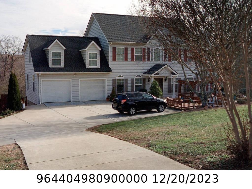 A picture of the property located at 140 LEDBETTER RD, ARDEN NC 28704.