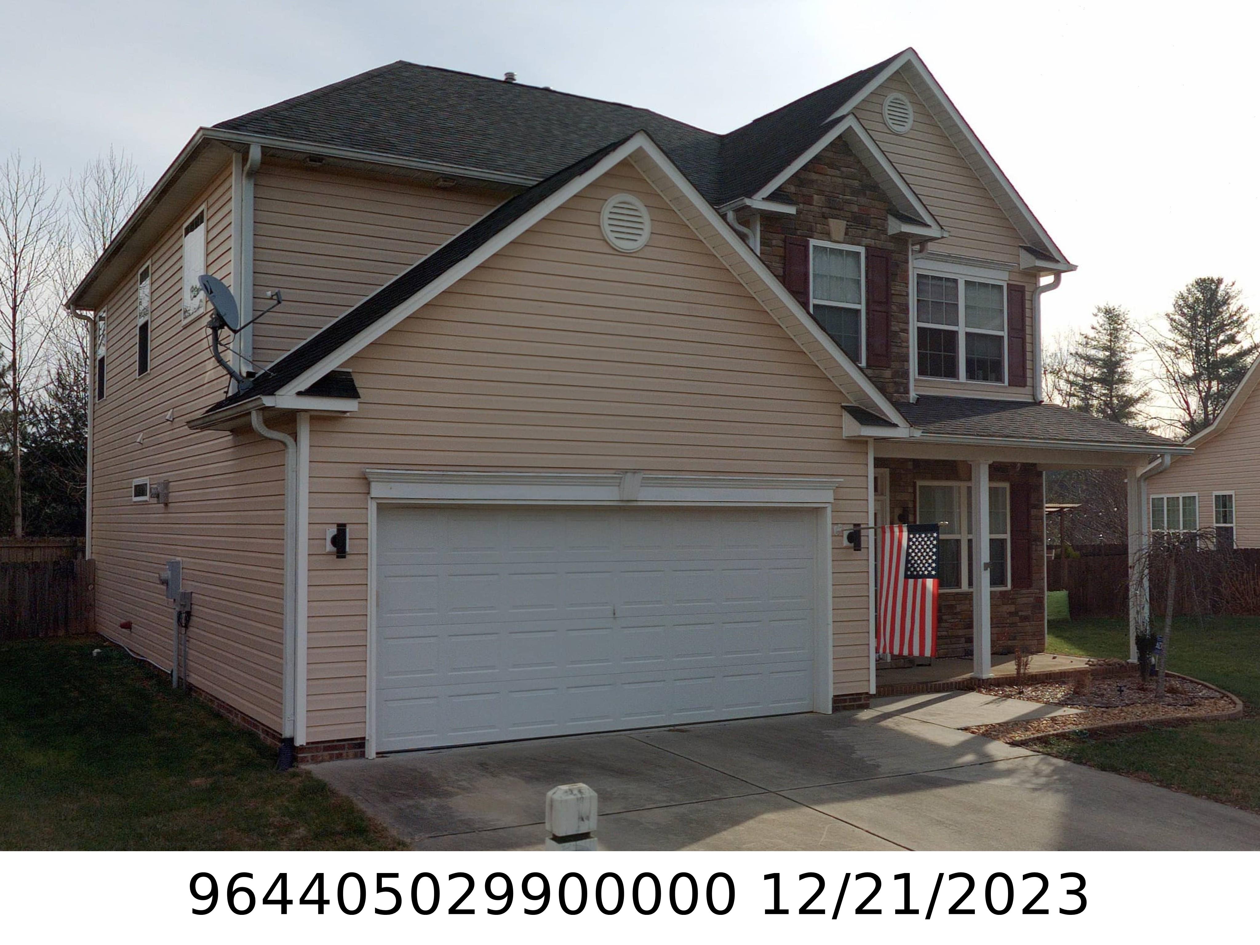 A picture of the property located at 14 STONEBURY DR, ARDEN NC 28704.