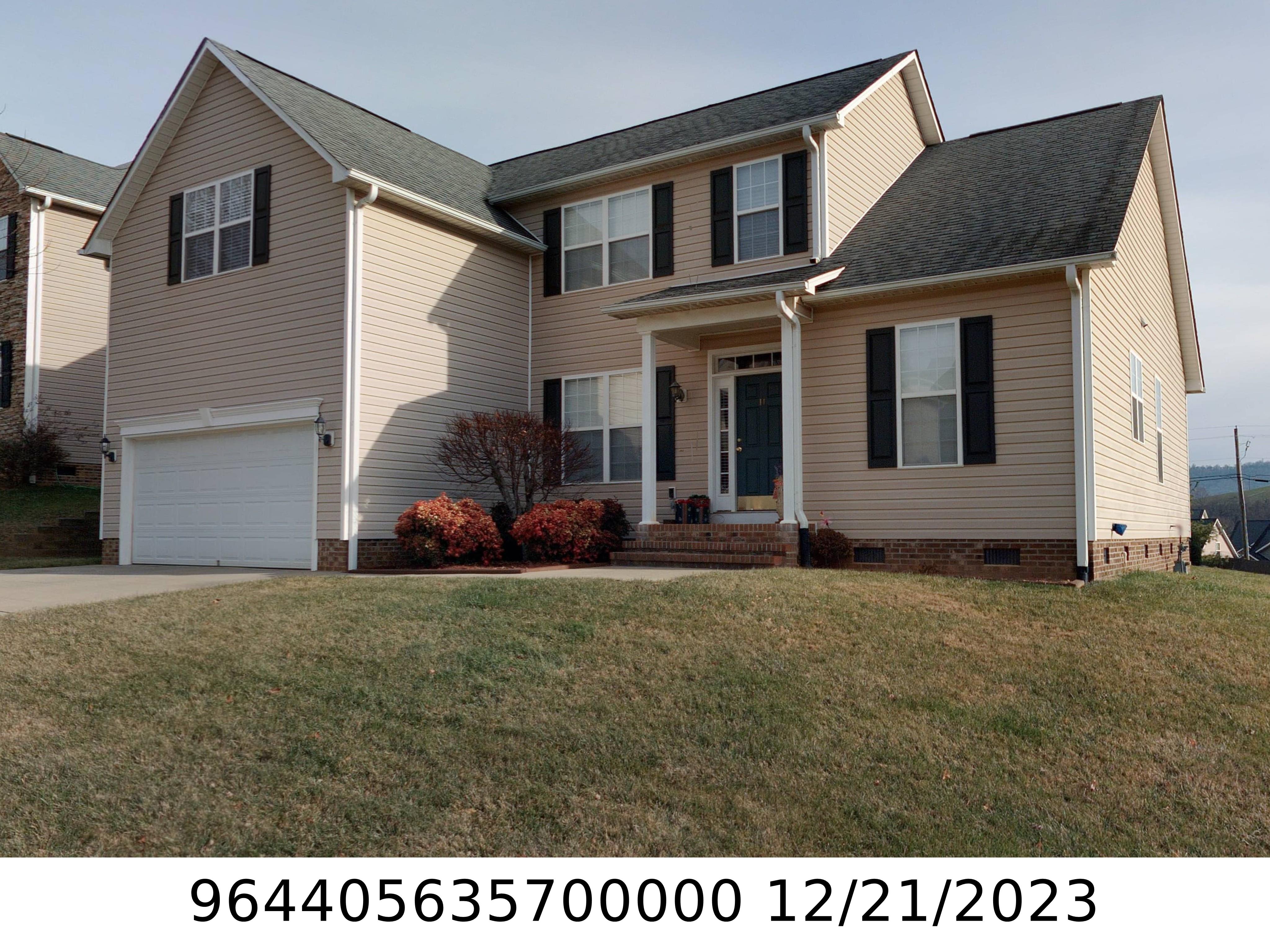 A picture of the property located at 11 SECREST DR, ARDEN NC 28704.