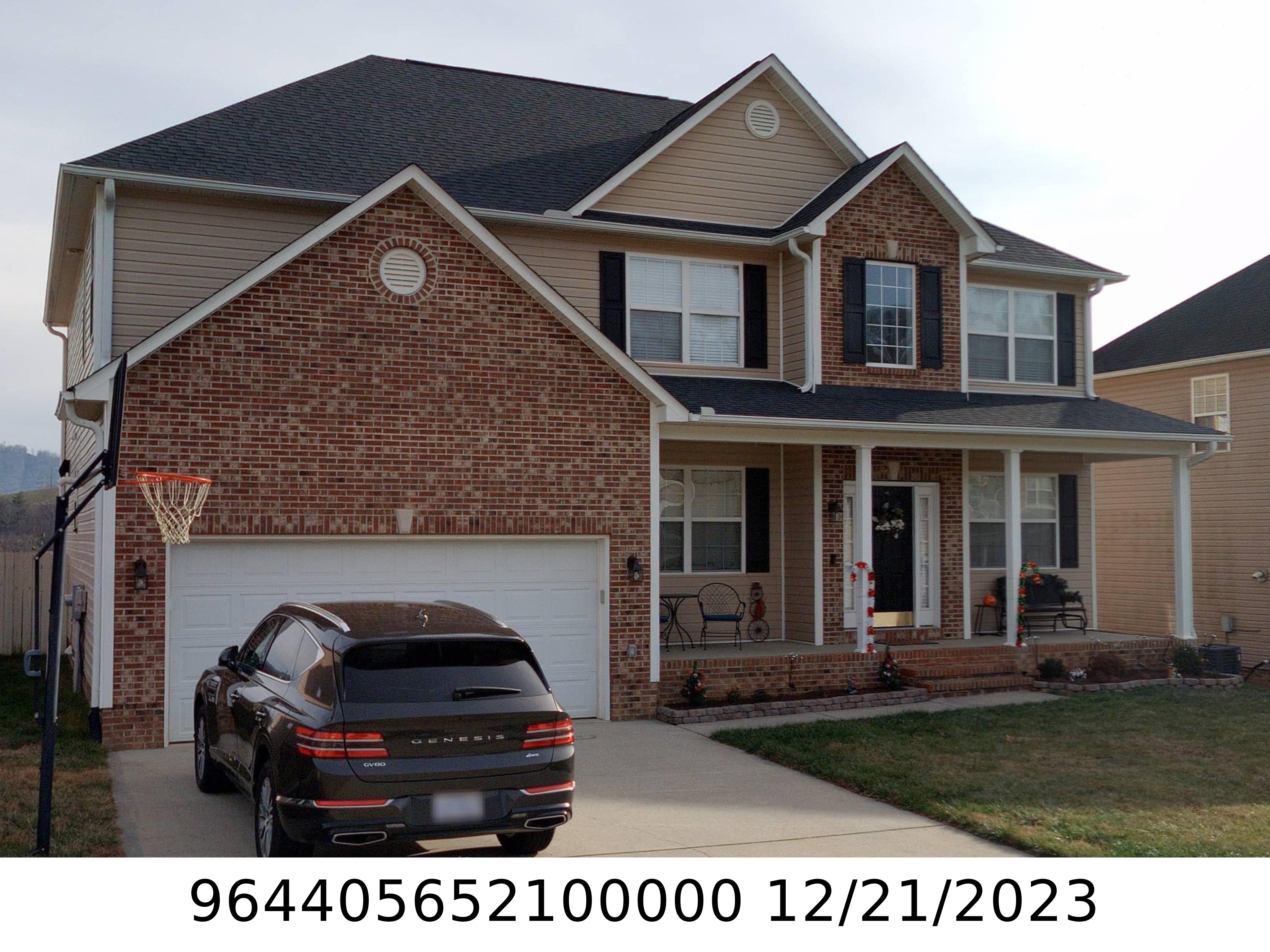 A picture of the property located at 19 SECREST DR, ARDEN NC 28704.