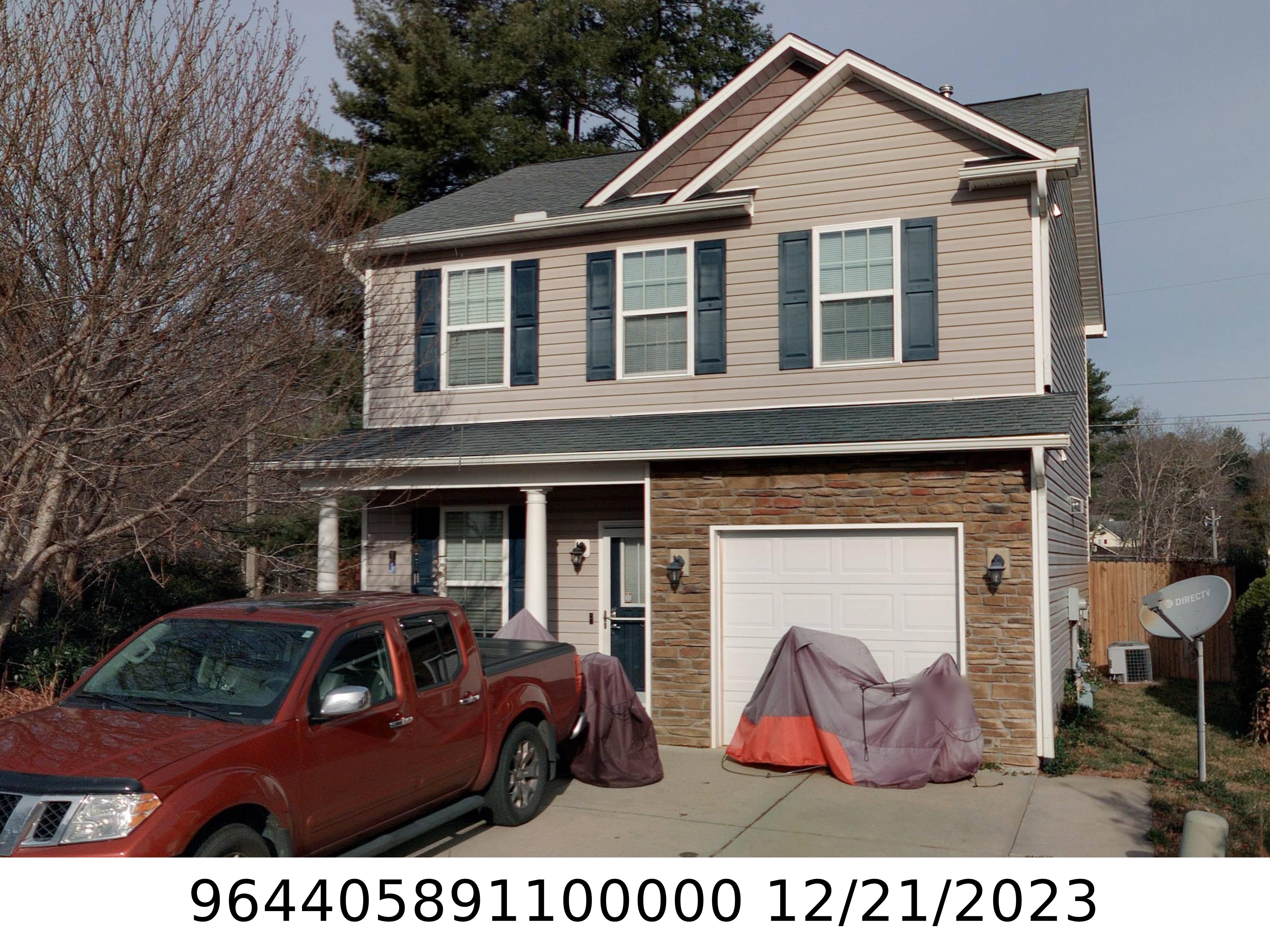 A picture of the property located at 37 DAPHNE DR, ARDEN NC 28704.