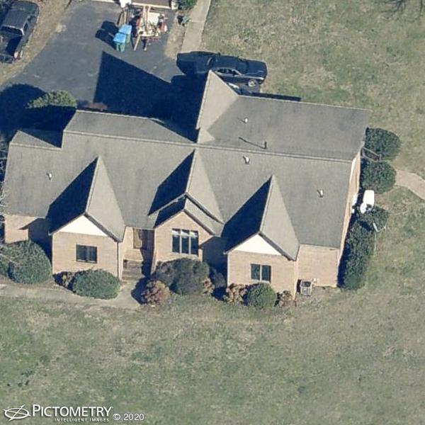 A picture of the property located at 212 SUMNER DR, ARDEN NC 28704.