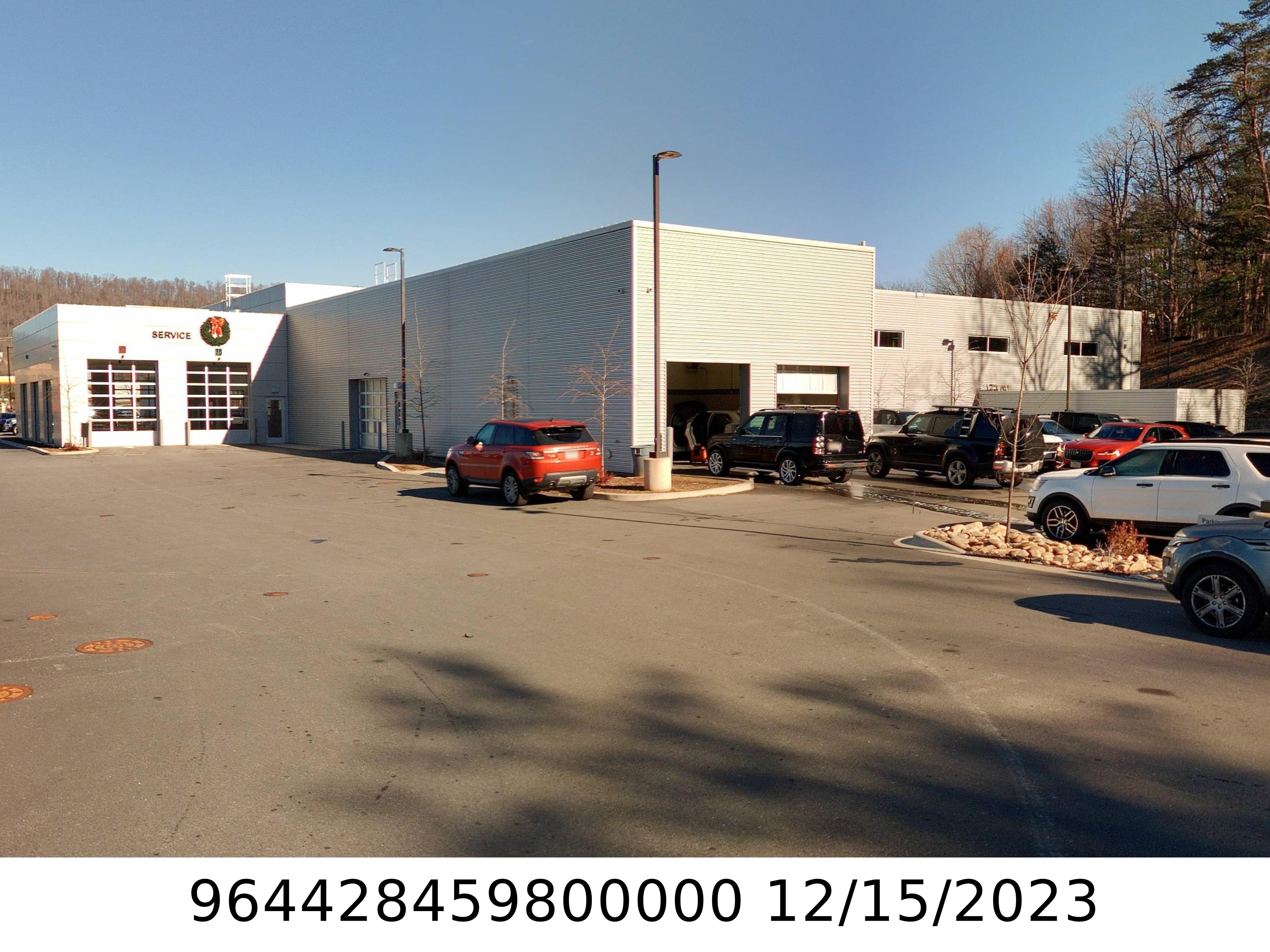 A picture of the property located at 46 SKYLAND INN DR, ARDEN NC 28704.