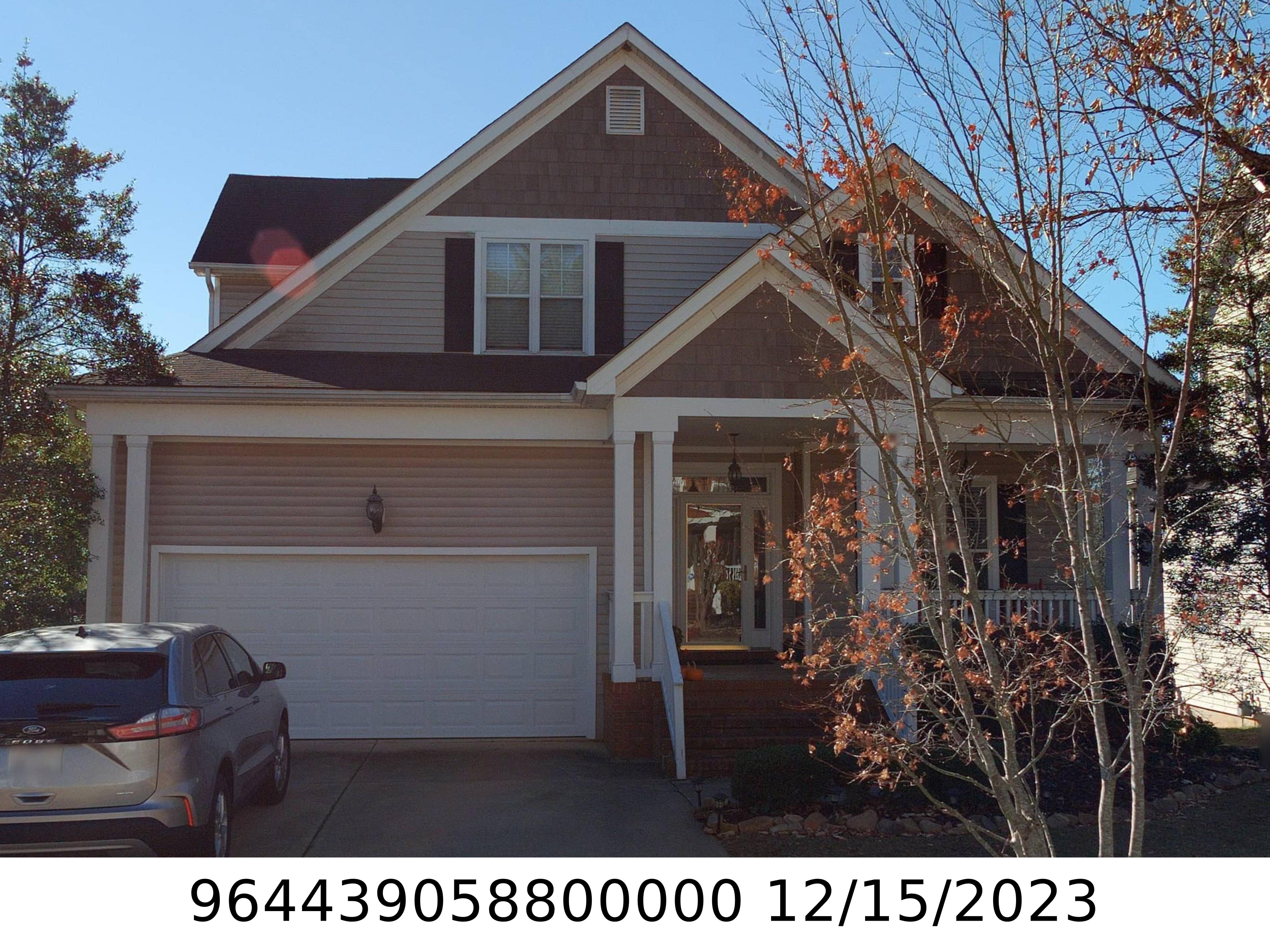 A picture of the property located at 1336 HEATHBROOK CIR, ASHEVILLE NC 28803.