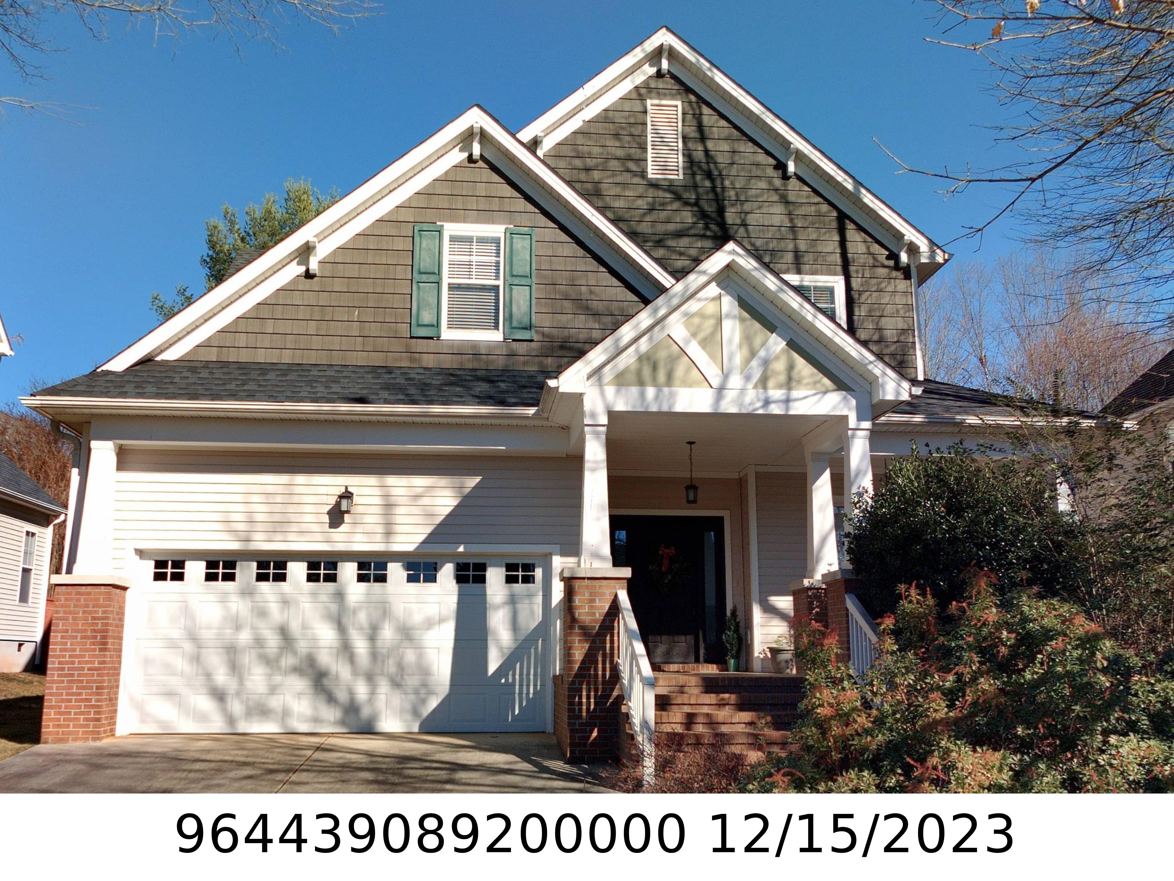 A picture of the property located at 1339 HEATHBROOK CIR, ASHEVILLE NC 28803.