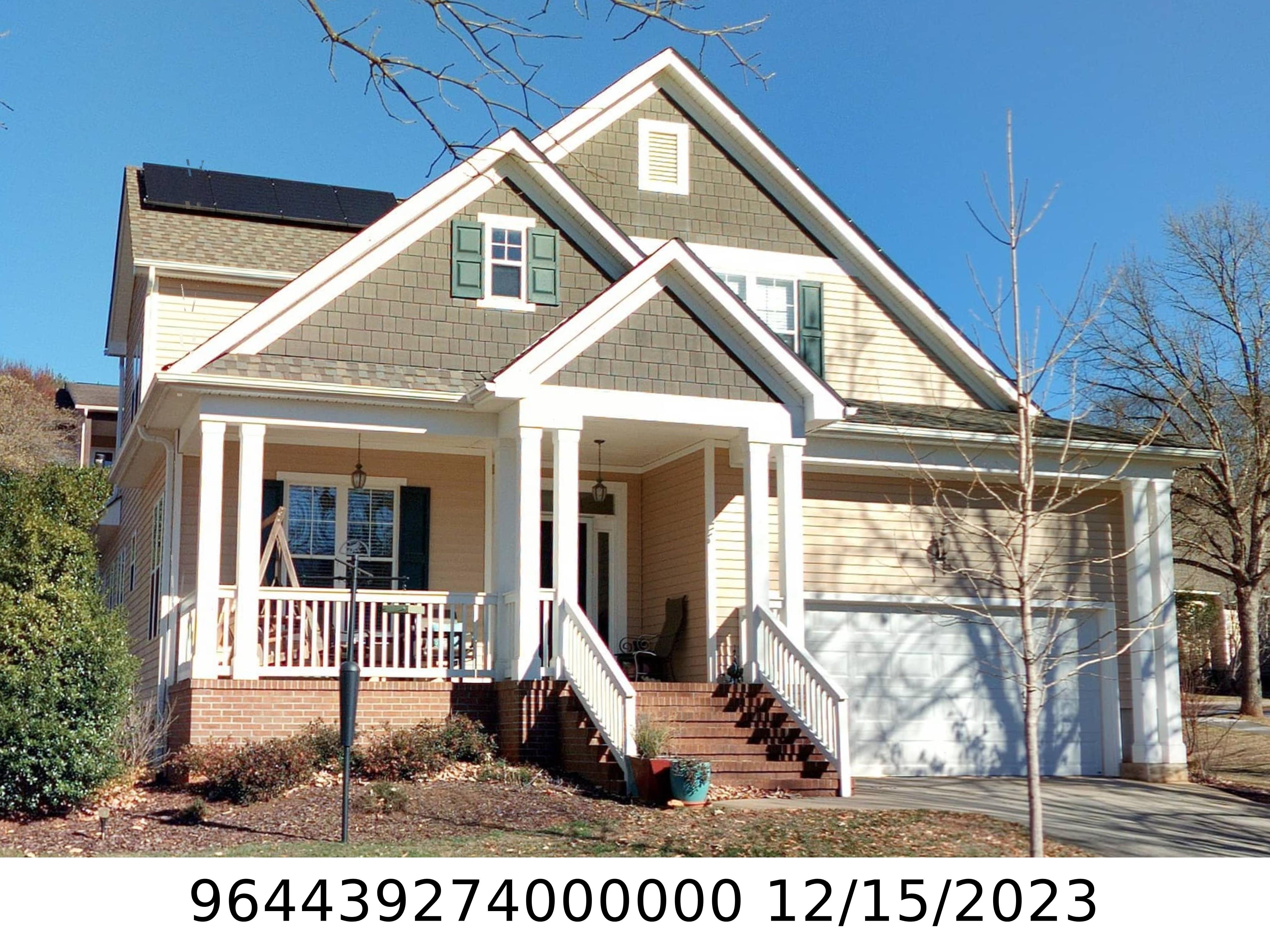 A picture of the property located at 1329 HEATHBROOK CIR, ASHEVILLE NC 28803.