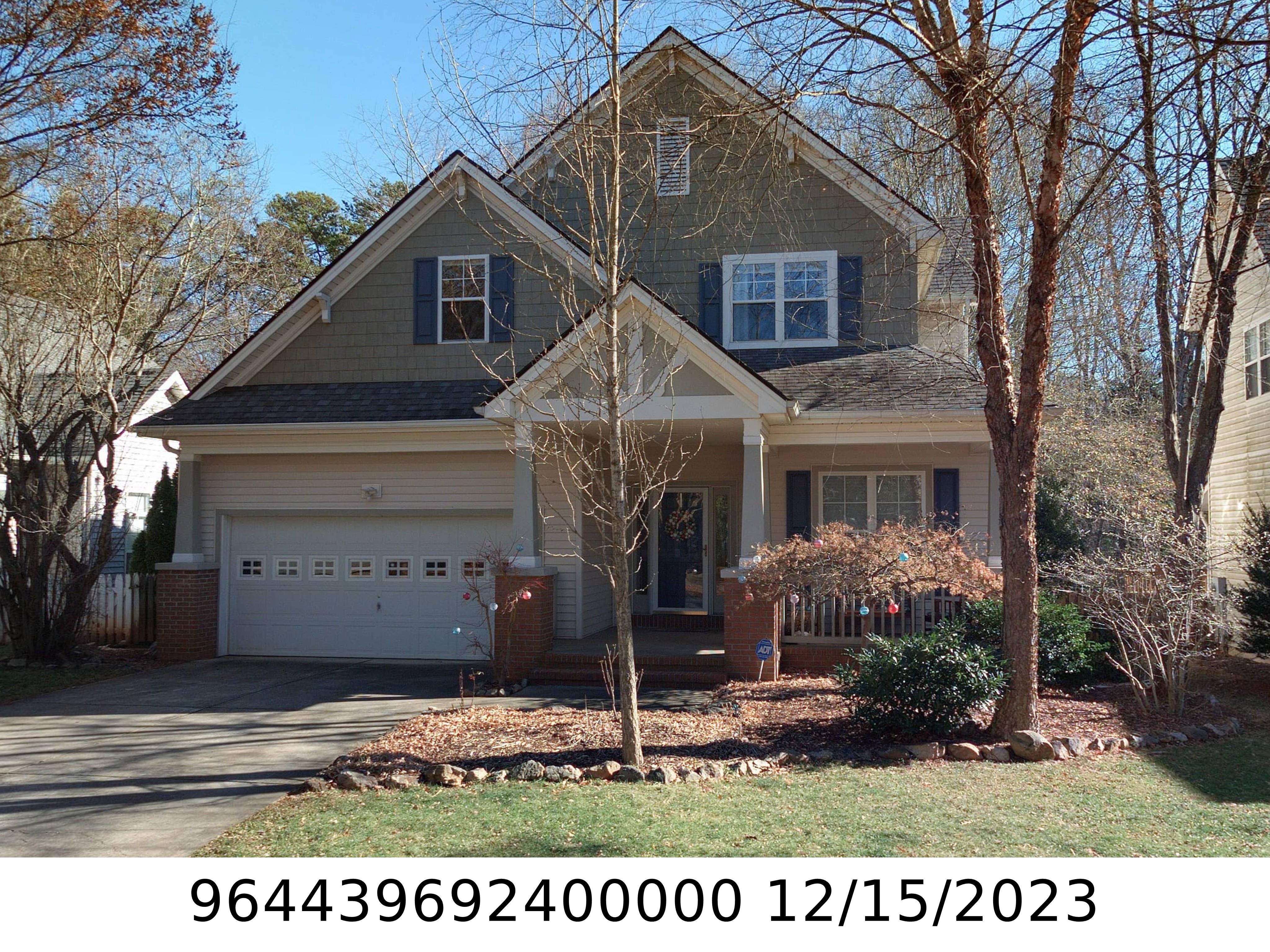 A picture of the property located at 1310 HEATHBROOK CIR, ASHEVILLE NC 28803.