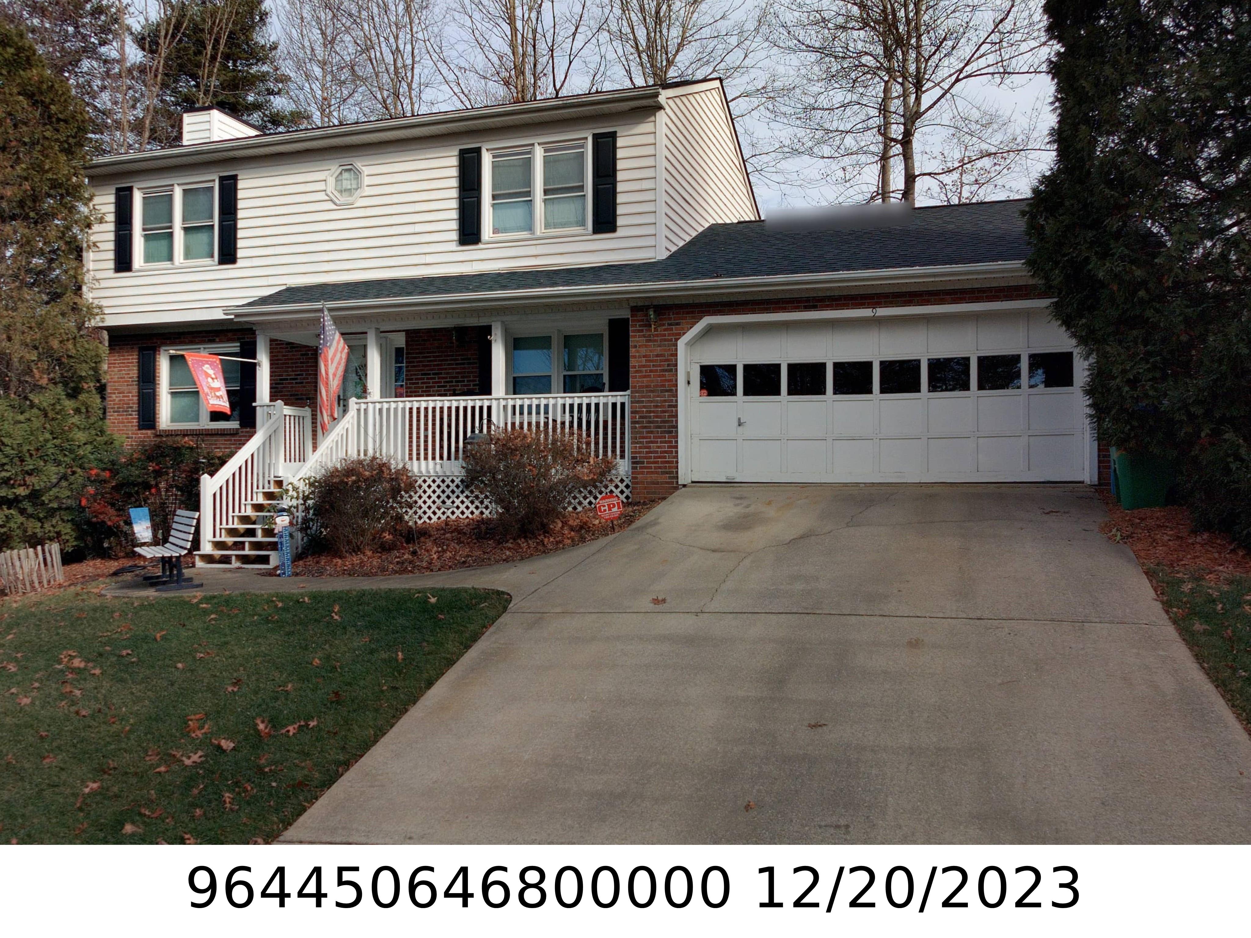 A picture of the property located at 9 FOXBERRY DR, ARDEN NC 28704.