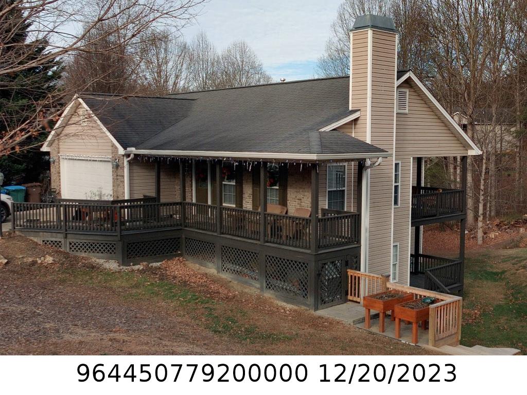 A picture of the property located at 53 WINDING OAK DR, ARDEN NC 28704.