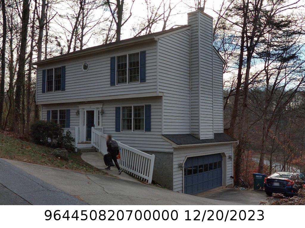 A picture of the property located at 18 FOXBERRY DR, ARDEN NC 28704.