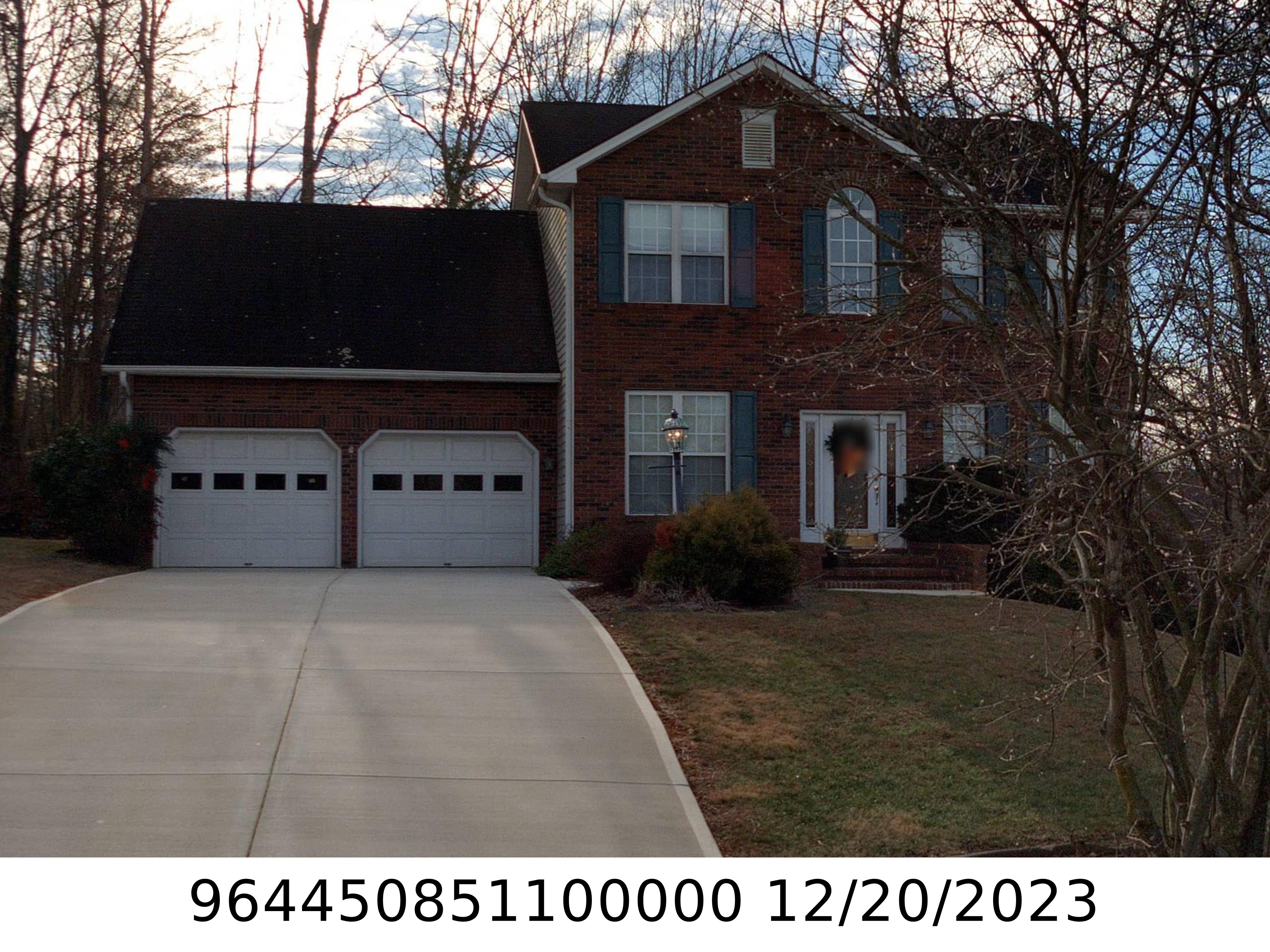 A picture of the property located at 62 WINDING OAK DR, ARDEN NC 28704.