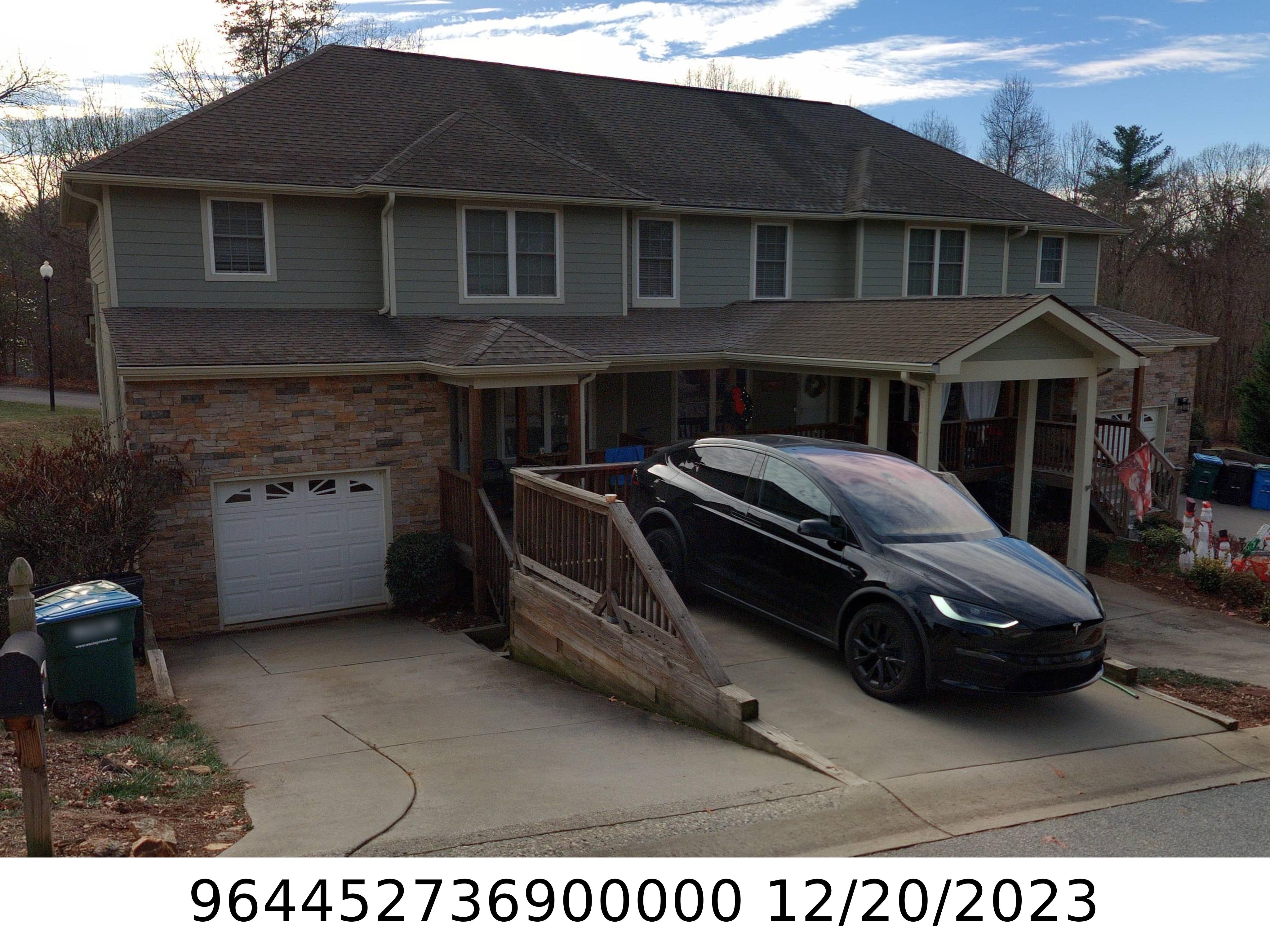 A picture of the property located at 40 ABERDEEN DR, ARDEN NC 28704.
