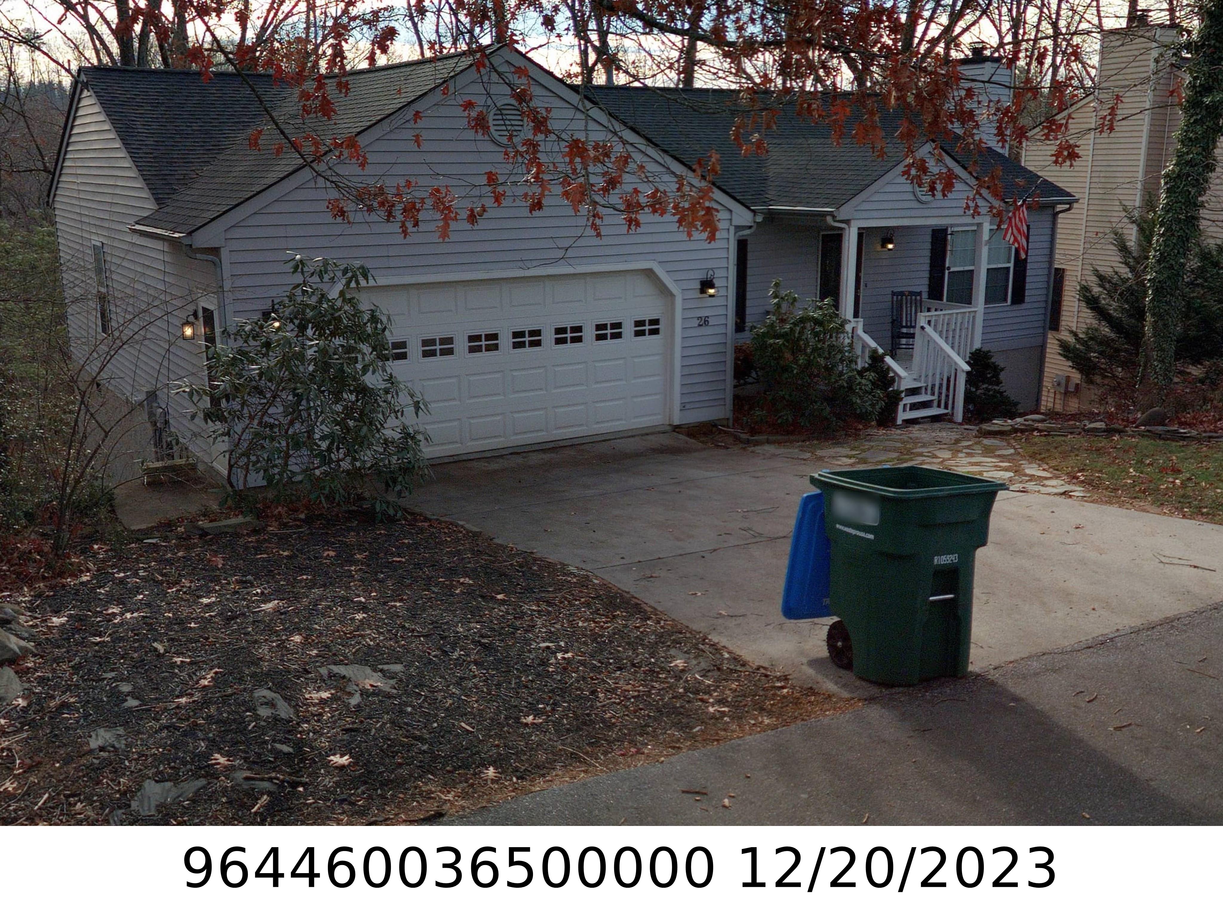 A picture of the property located at 26 FOXBERRY DR, ARDEN NC 28704.