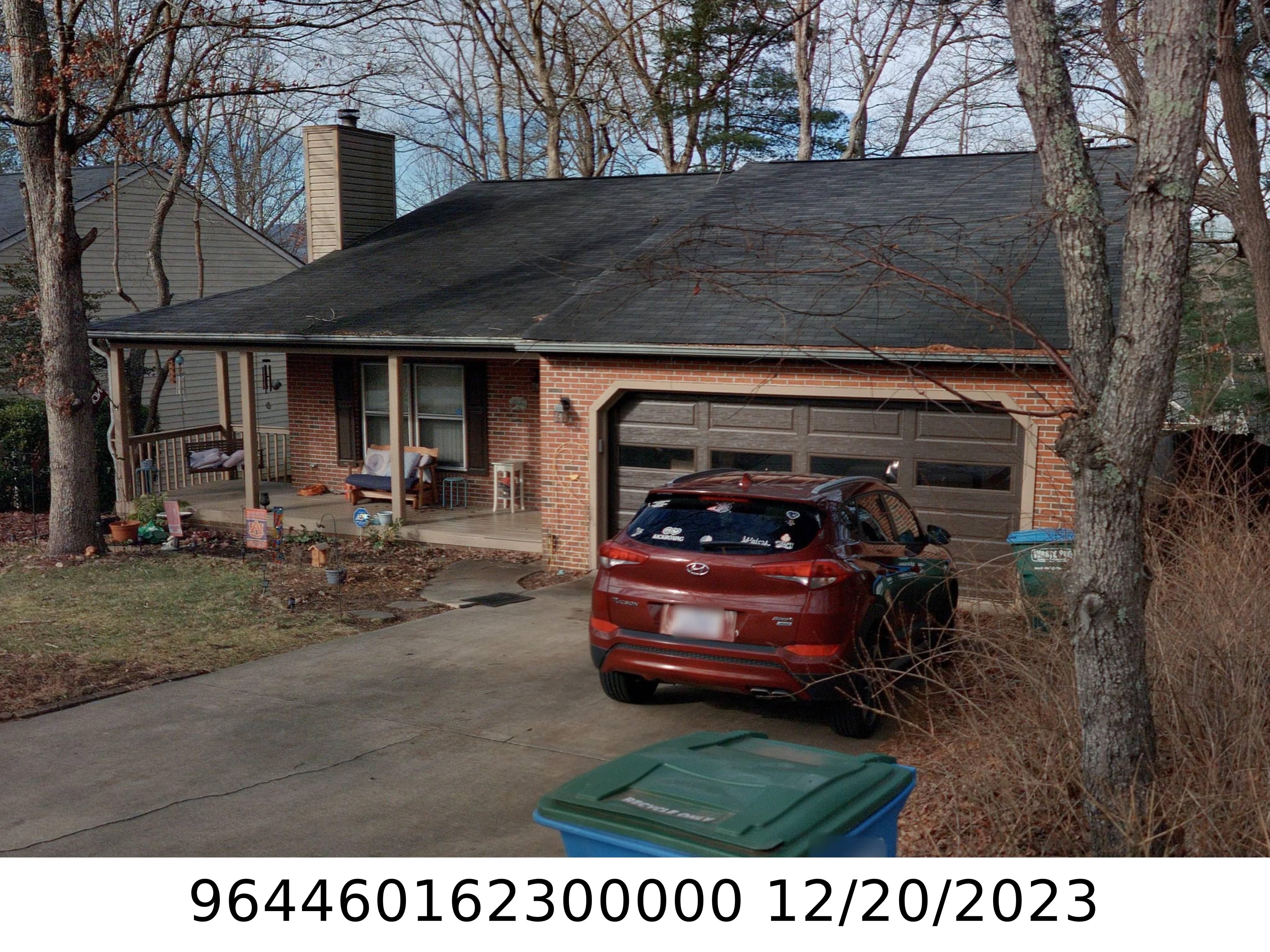 A picture of the property located at 33 FOXBERRY DR, ARDEN NC 28704.