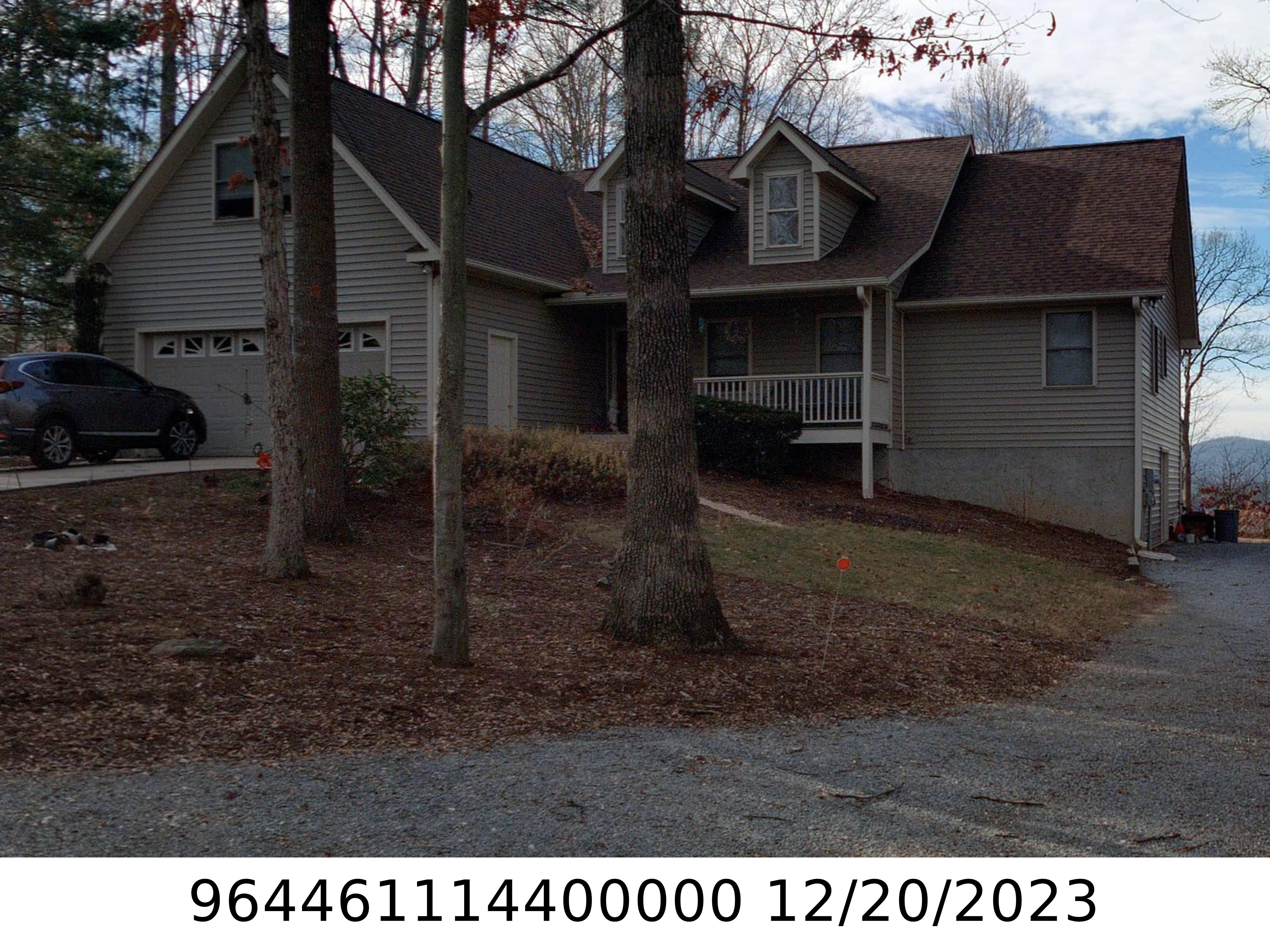 A picture of the property located at 18 SPRING HILL DR, ARDEN NC 28704.