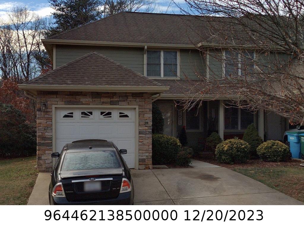 A picture of the property located at 4 ABERDEEN DR, ARDEN NC 28704.