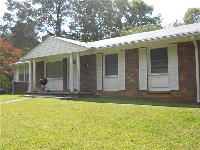 A picture of the property located at 14 SHADE DR, ARDEN NC 28704.