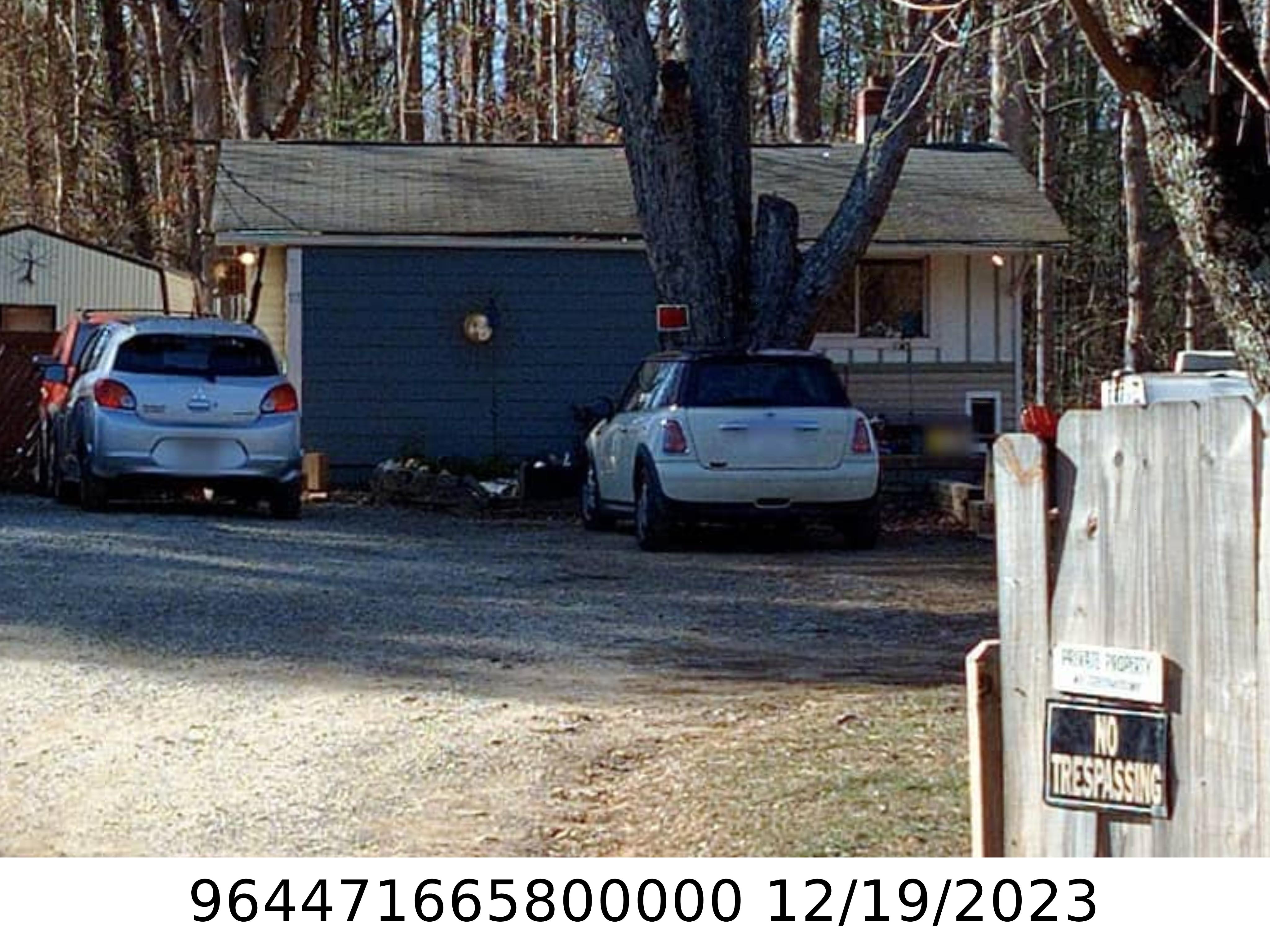 A picture of the property located at 24 CUTSHAW DR, ARDEN NC 28704.