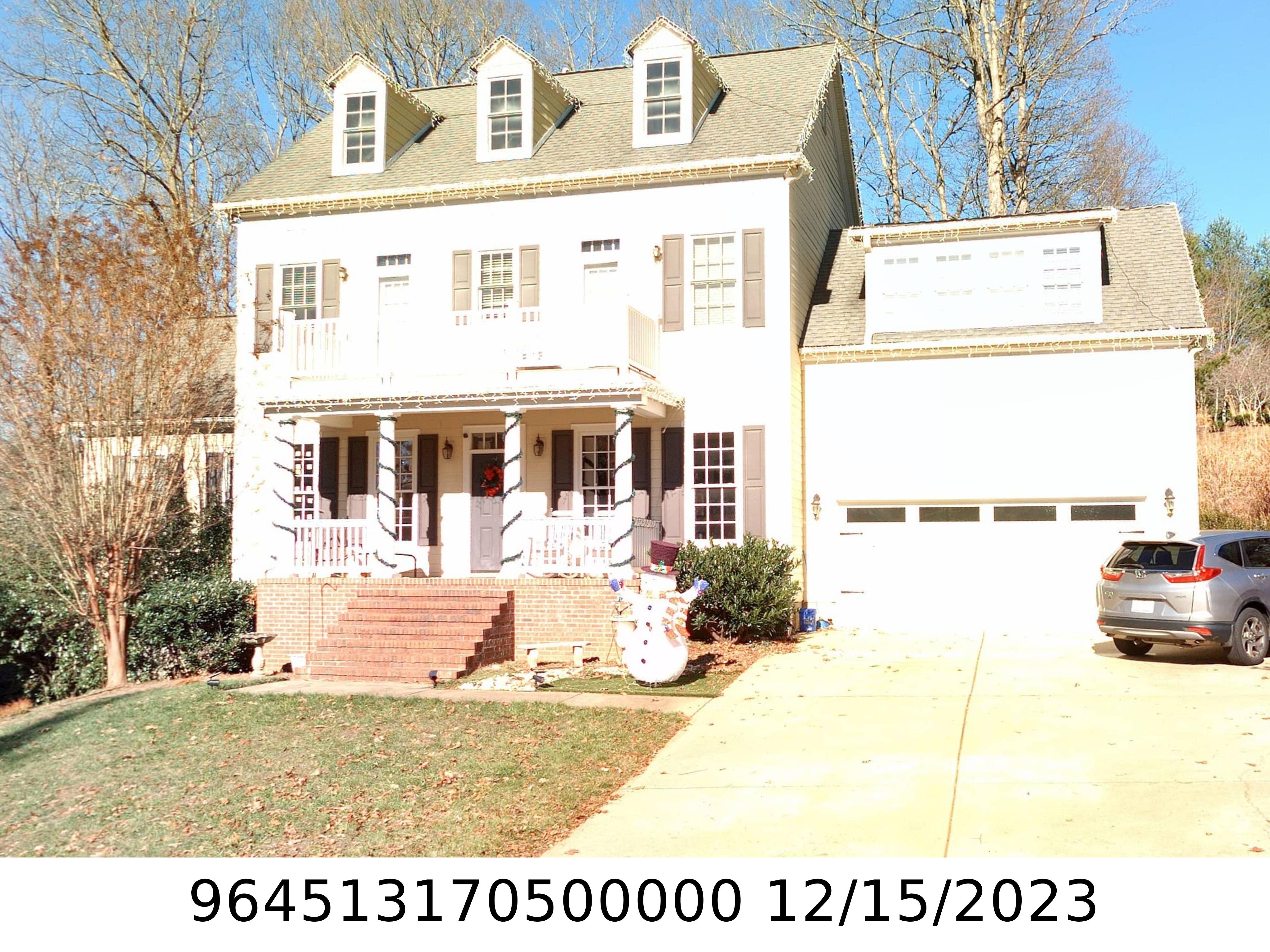 A picture of the property located at 21 DIANTHUS DR, ASHEVILLE NC 28803.