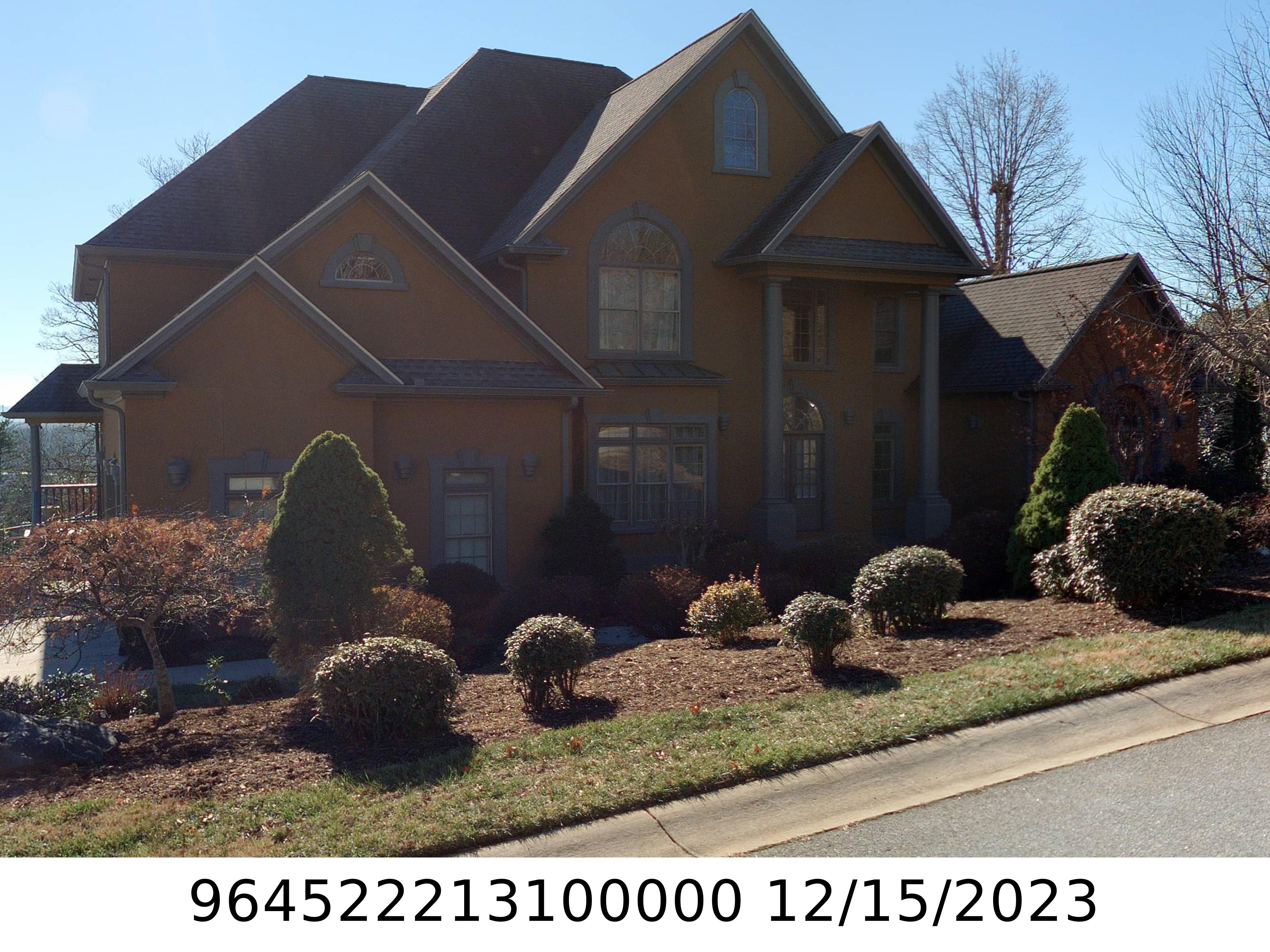 A picture of the property located at 2010 VIBURNUM LN, ASHEVILLE NC 28803.