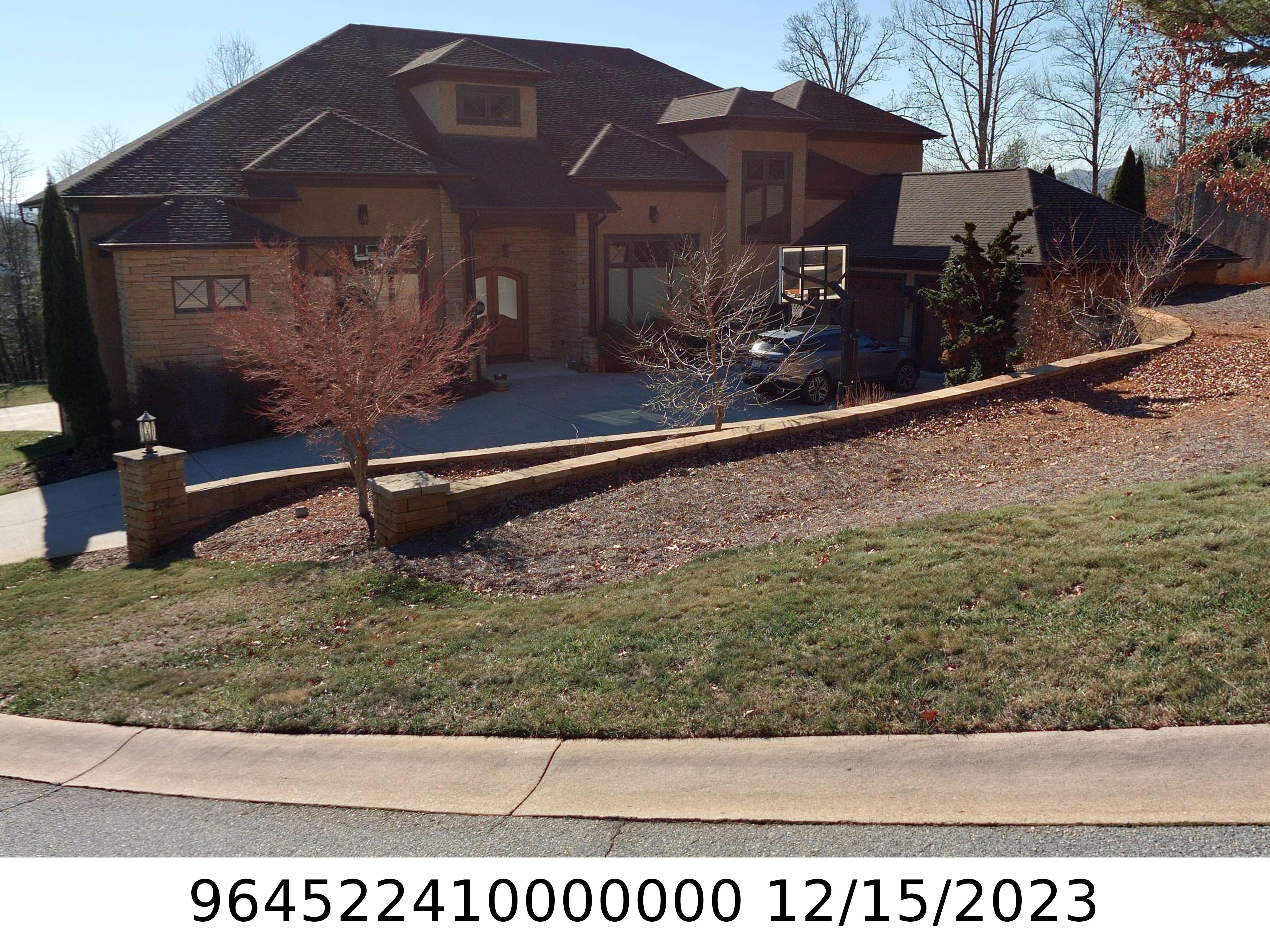A picture of the property located at 2006 VIBURNUM LN, ASHEVILLE NC 28803.