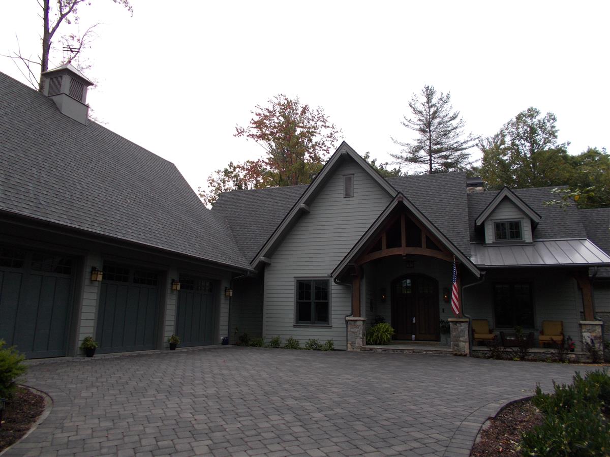A picture of the property located at 315 FLOWERING VINE CT, ASHEVILLE NC 28803.