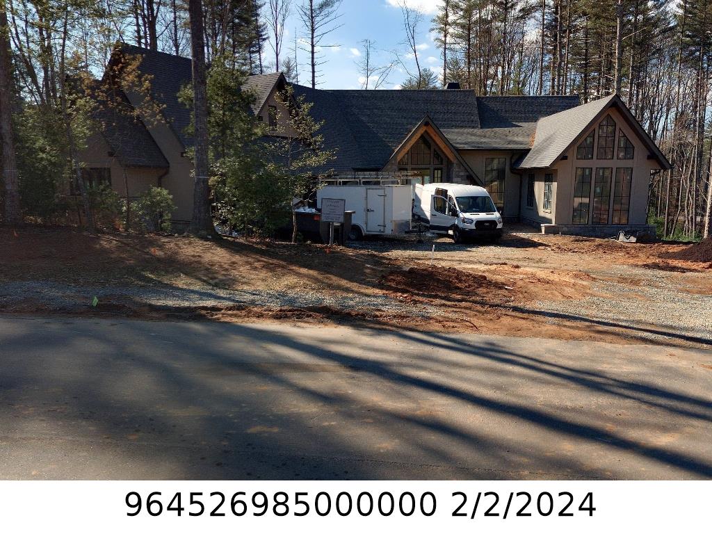 A picture of the property located at 418 MORAINE CT, ASHEVILLE NC 28803.