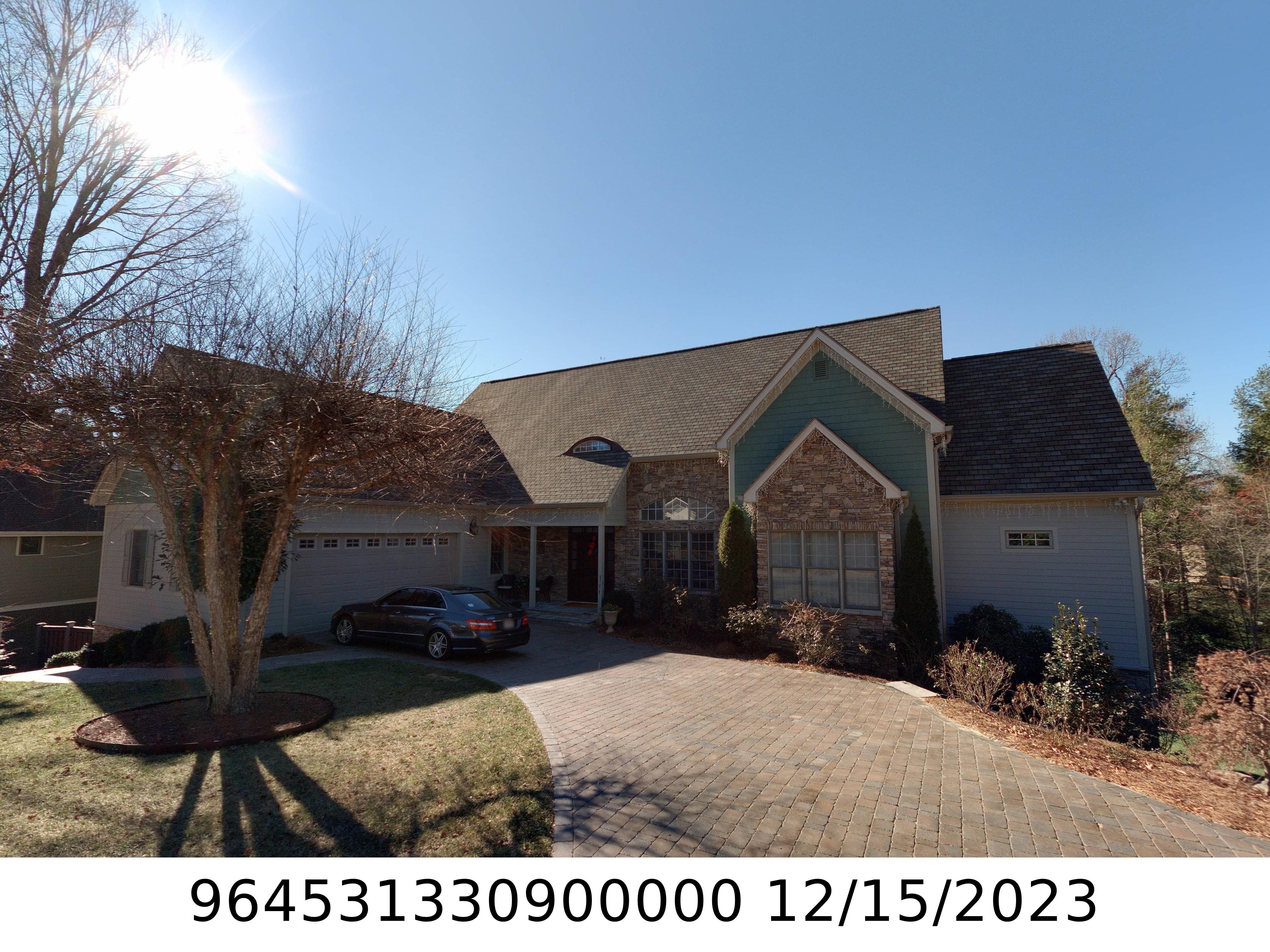 A picture of the property located at 1652 OLMSTED DR, ASHEVILLE NC 28803.