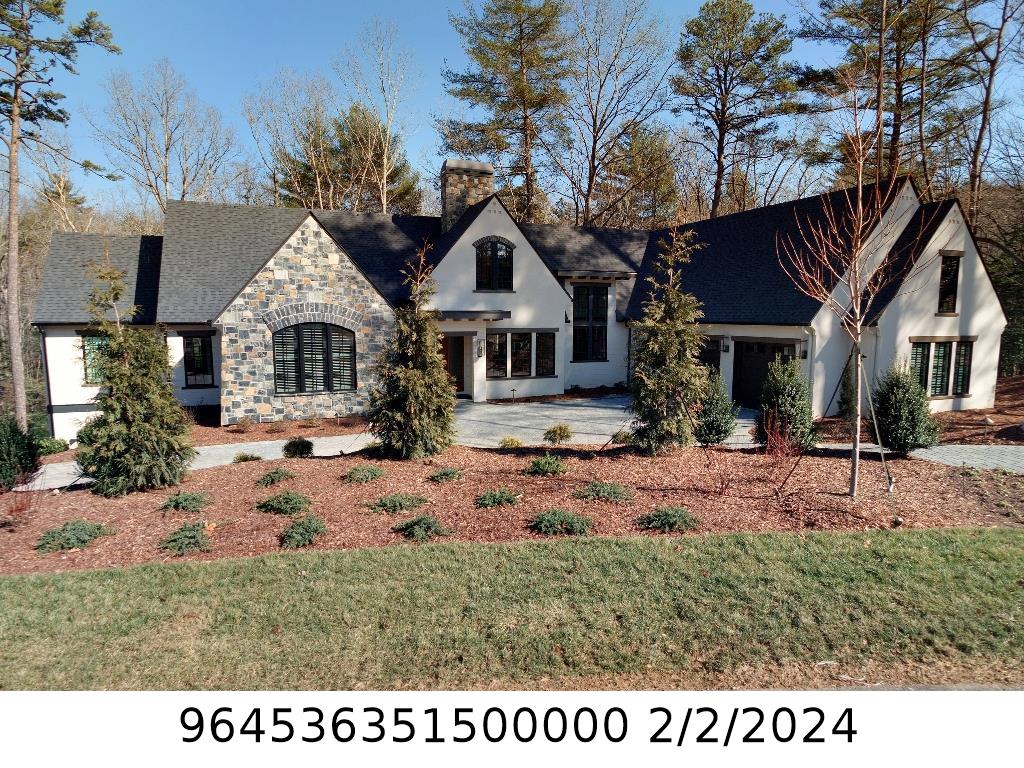 A picture of the property located at 407 MORAINE CT, ASHEVILLE NC 28803.