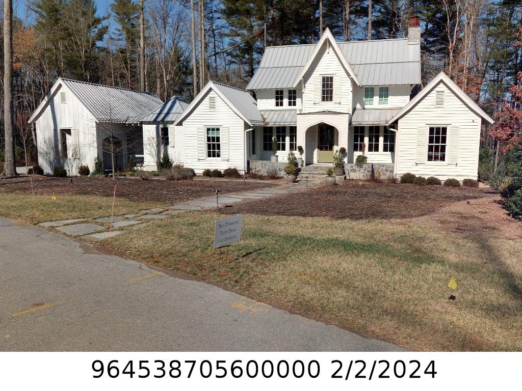 A picture of the property located at 97 EMERALD NECKLACE DR, ASHEVILLE NC 28803.