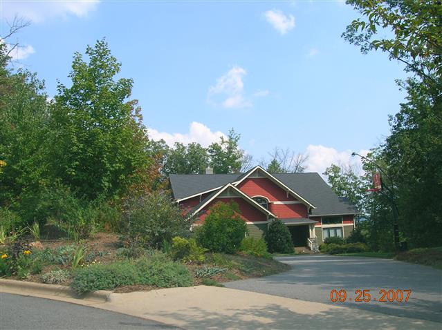 A picture of the property located at 1811 ELLICOTT LN, ASHEVILLE NC 28803.