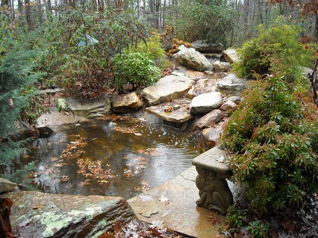 A picture of the property located at 612 HOLT LN, ASHEVILLE NC 28803.