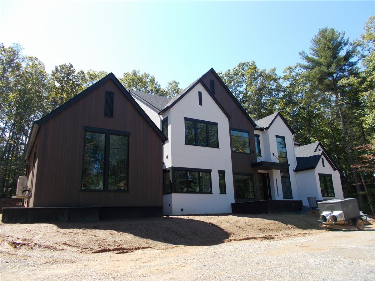 A picture of the property located at 361 BELLE ISLE WAY, ASHEVILLE NC 28803.