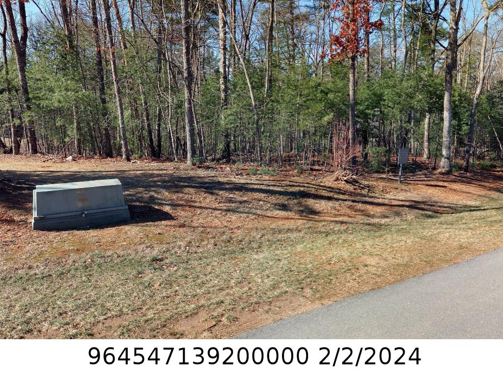 A picture of the property located at 58 EMERALD NECKLACE DR, ASHEVILLE NC 28803.