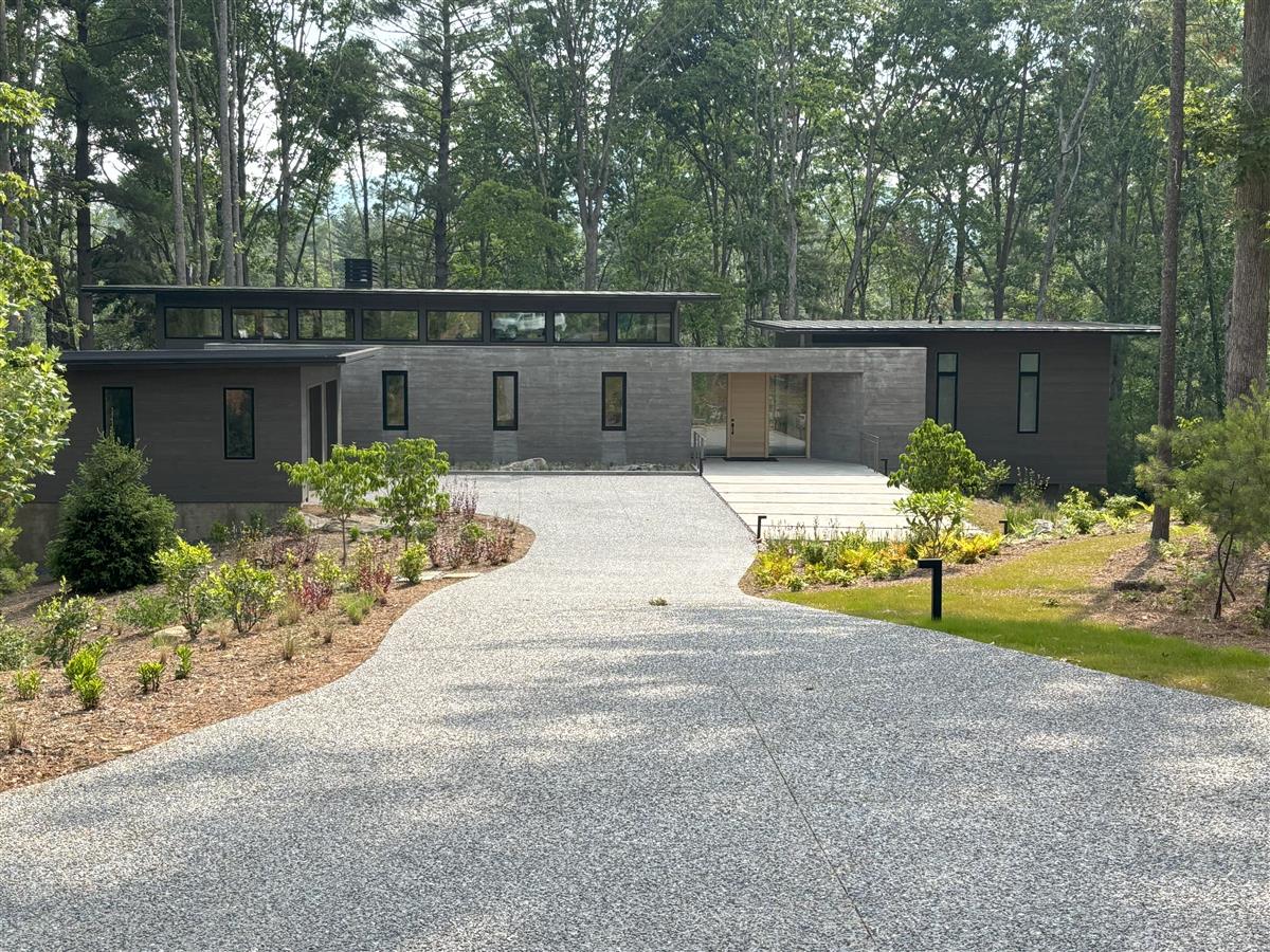 A picture of the property located at 221 FERN GROVE CT, ASHEVILLE NC 28803.