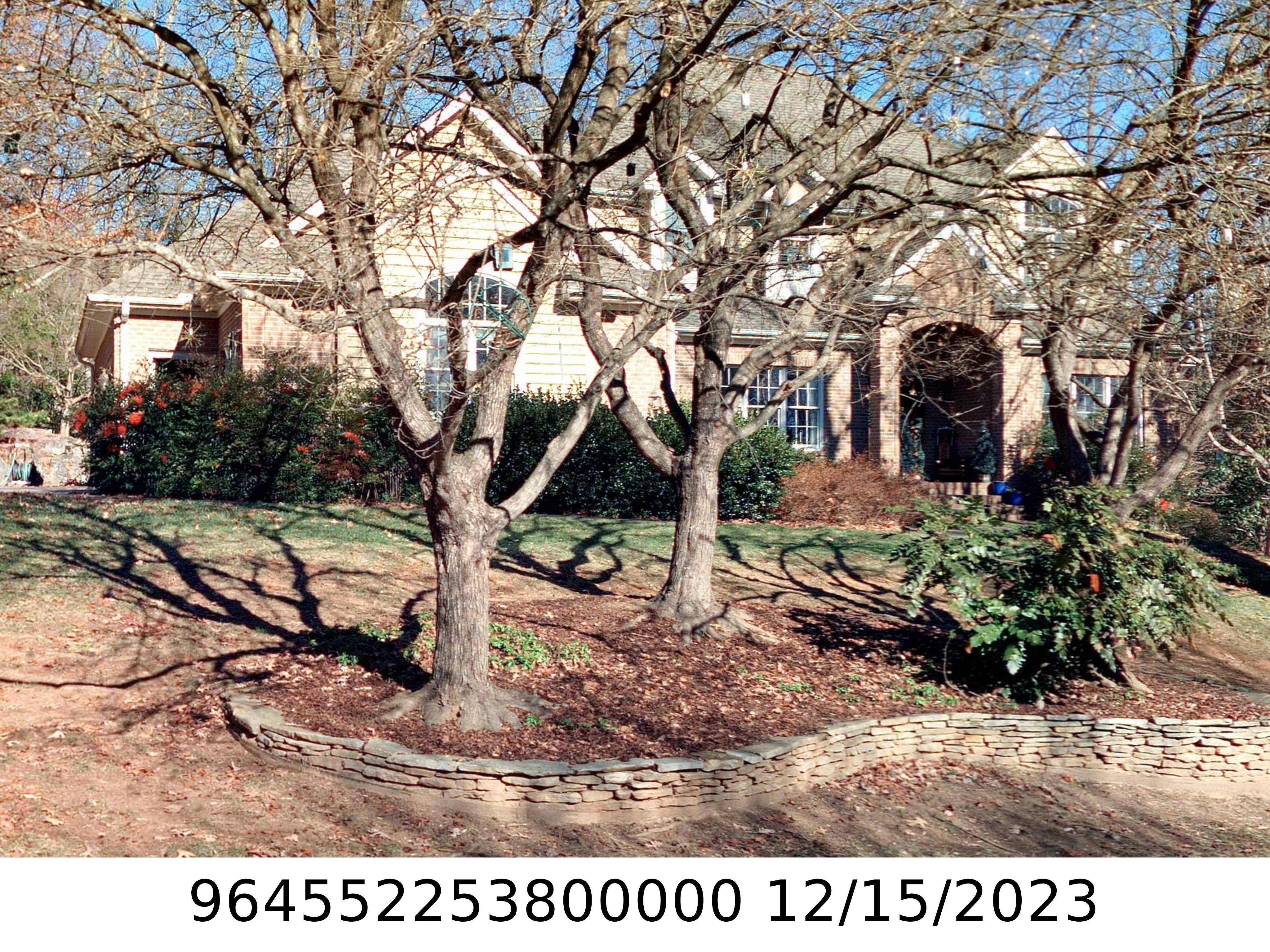 A picture of the property located at 607 HOLT LN, ASHEVILLE NC 28803.