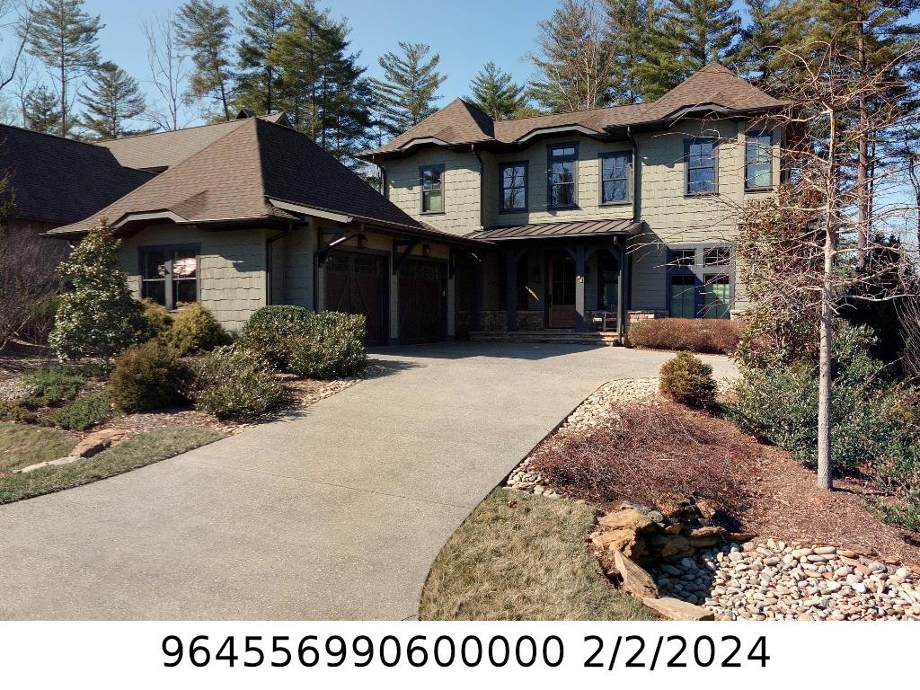 A picture of the property located at 42 HALLETT CT, ASHEVILLE NC 28803.