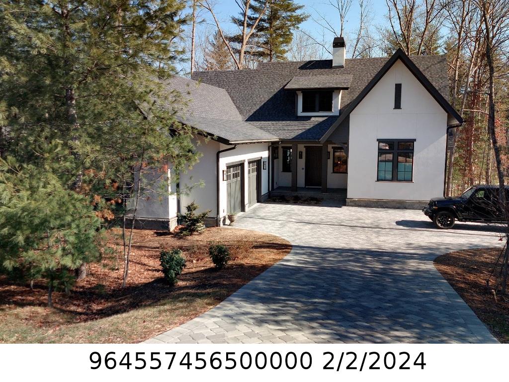 A picture of the property located at 25 STANSBURY DR, ASHEVILLE NC 28803.
