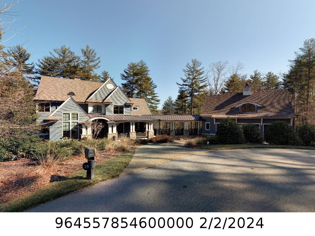 A picture of the property located at 15 PRESQUE ISLE WAY, ASHEVILLE NC 28803.