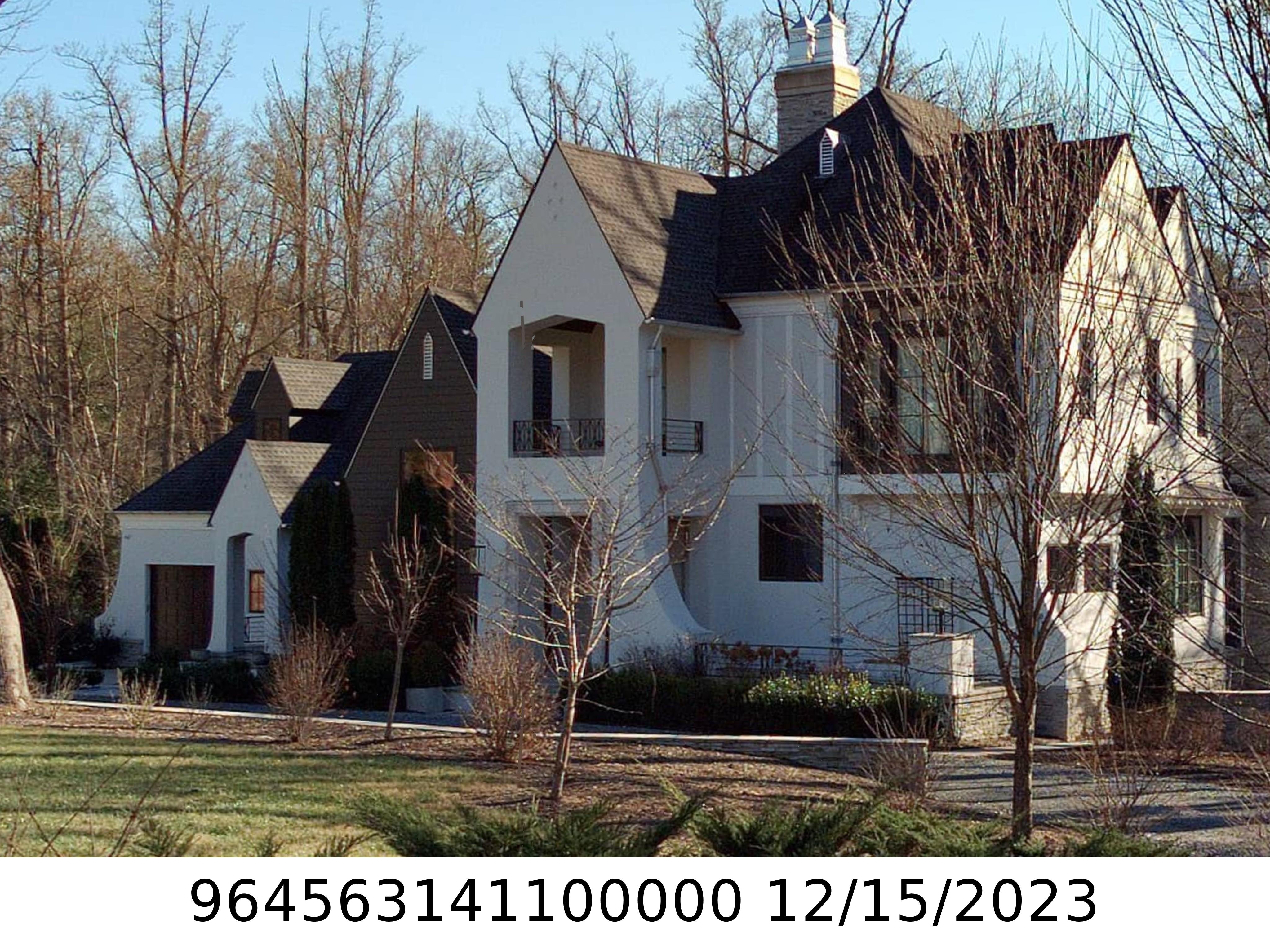 A picture of the property located at 44 DEERHAVEN LN, ASHEVILLE NC 28803.