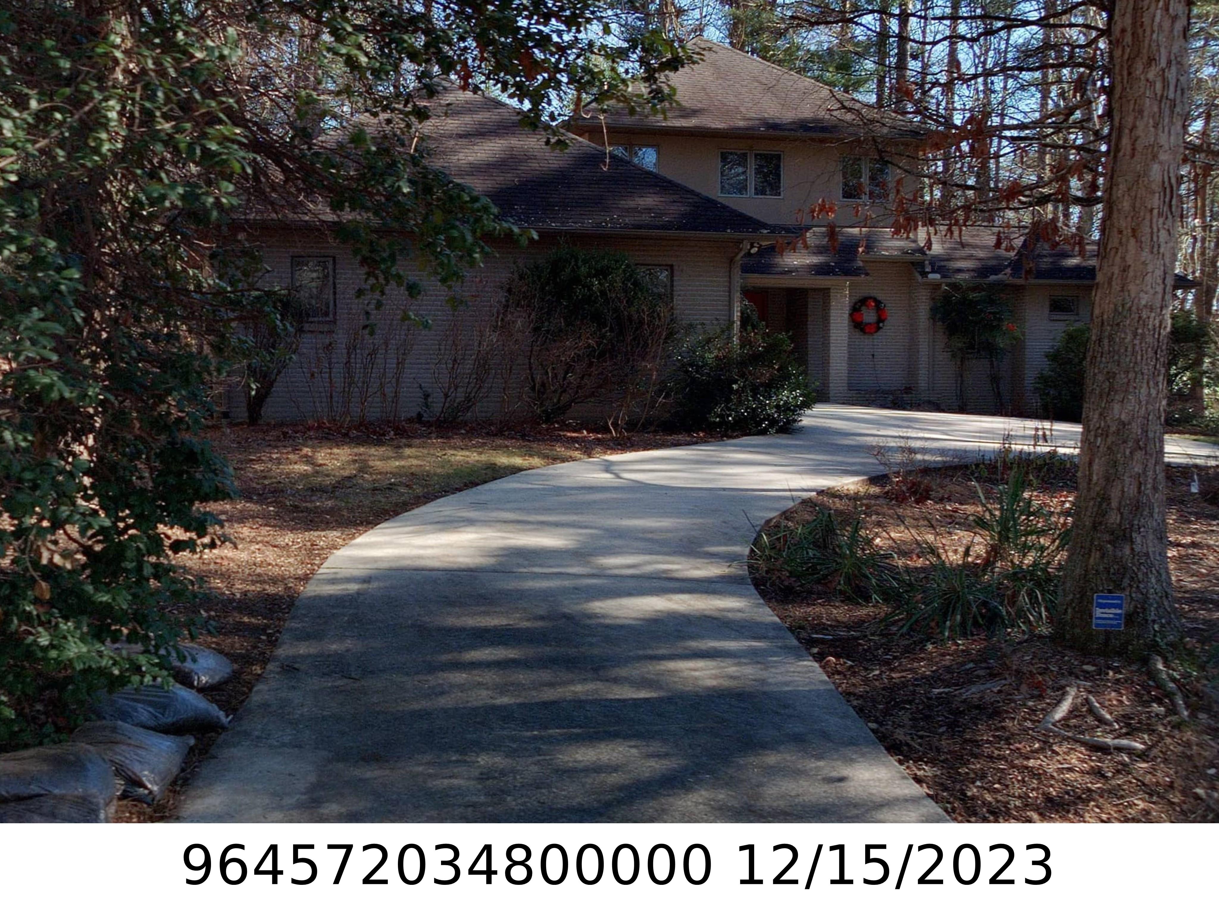 A picture of the property located at 315 RED FOX CIR, ASHEVILLE NC 28803.