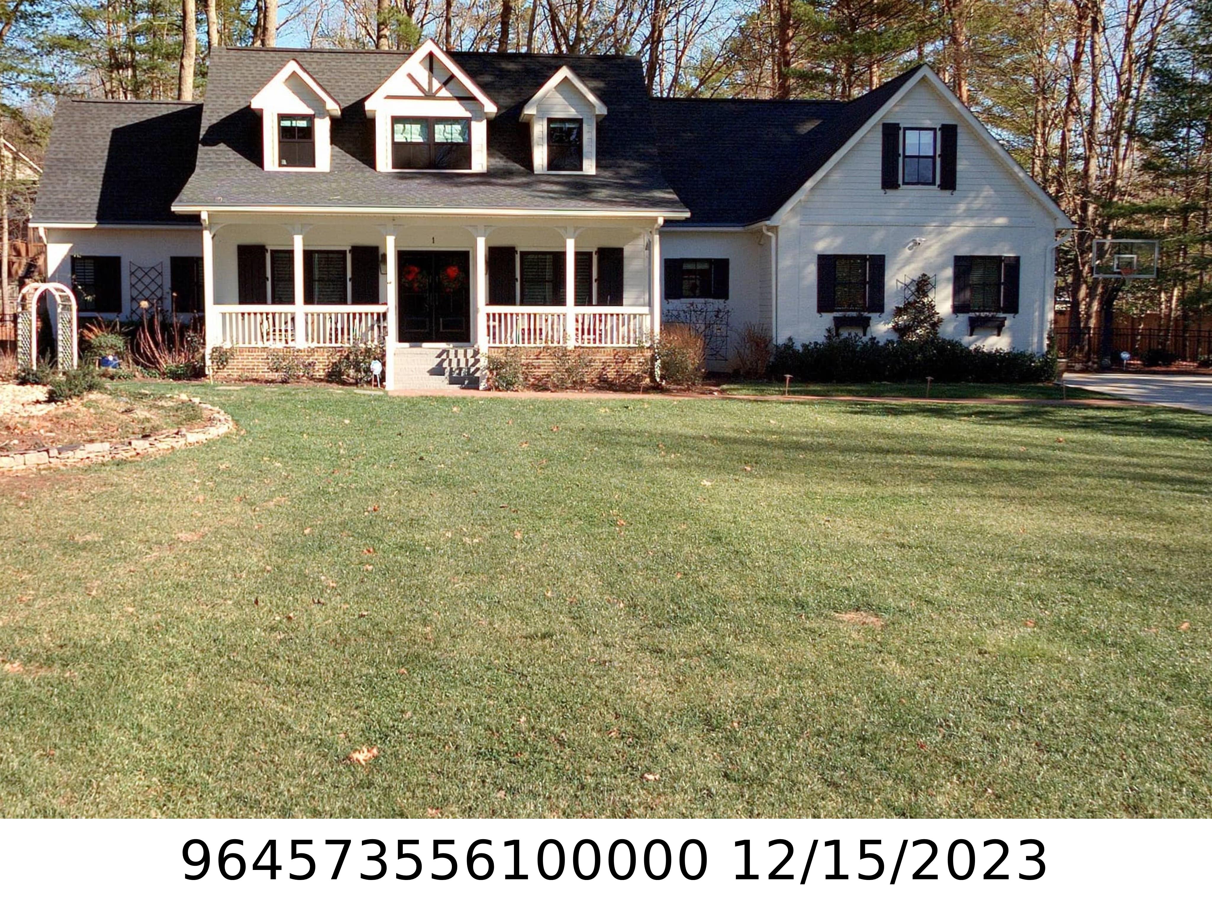A picture of the property located at 1 BENT OAK LN, ASHEVILLE NC 28803.