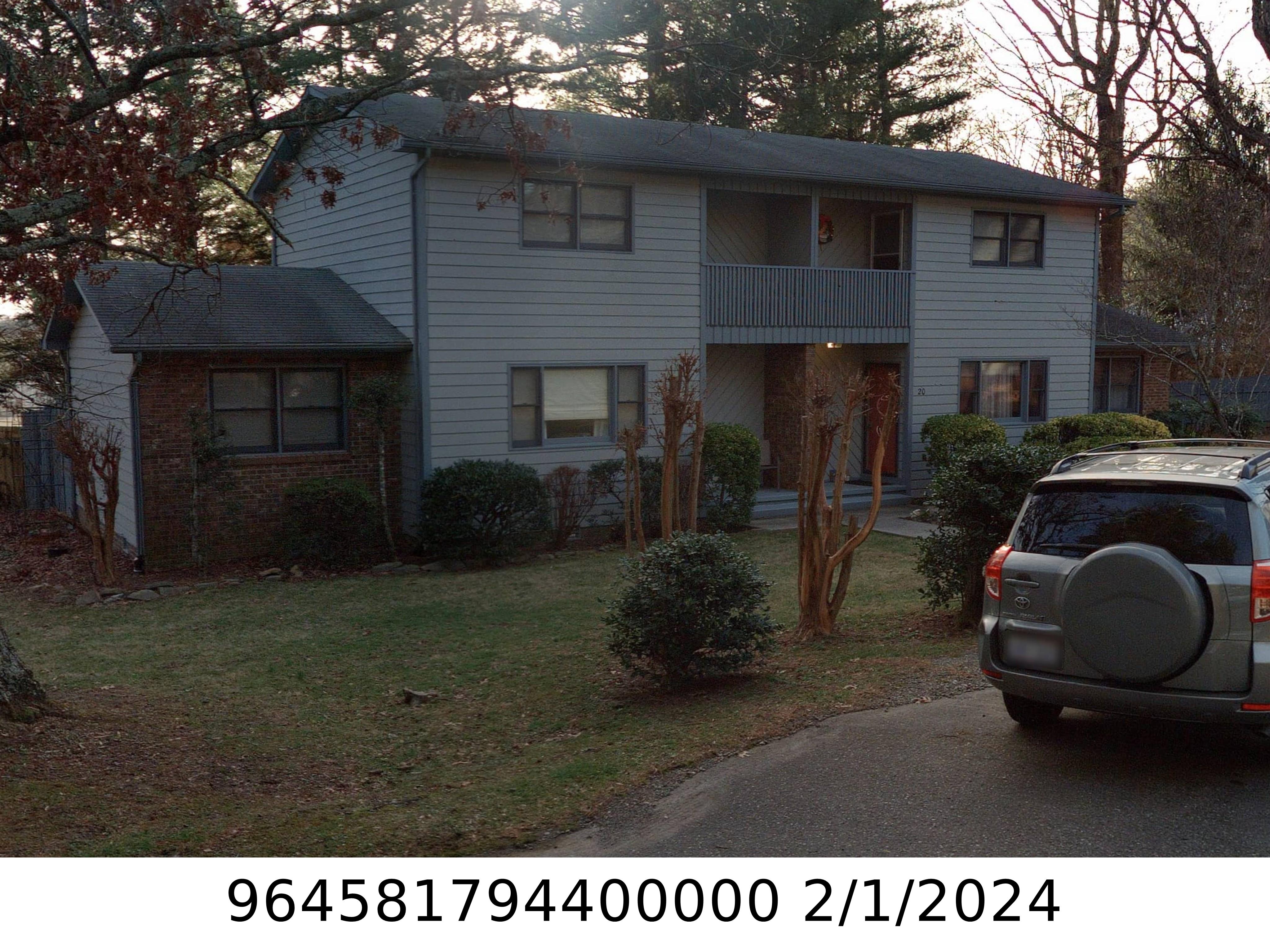 A picture of the property located at 18 SPRING FOREST CIR, ASHEVILLE NC 28803.