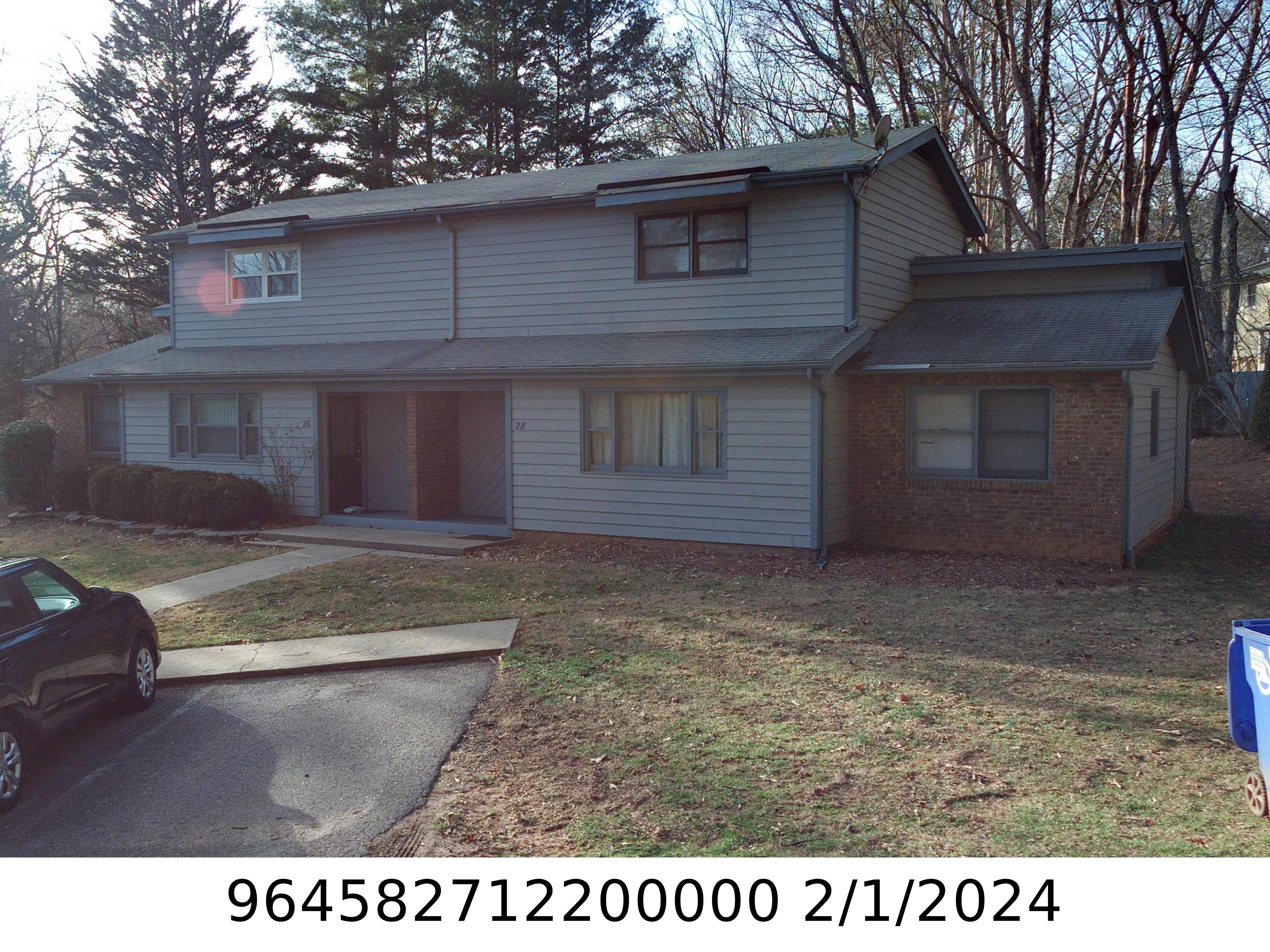 A picture of the property located at 26 SPRING FOREST CIR, ASHEVILLE NC 28803.