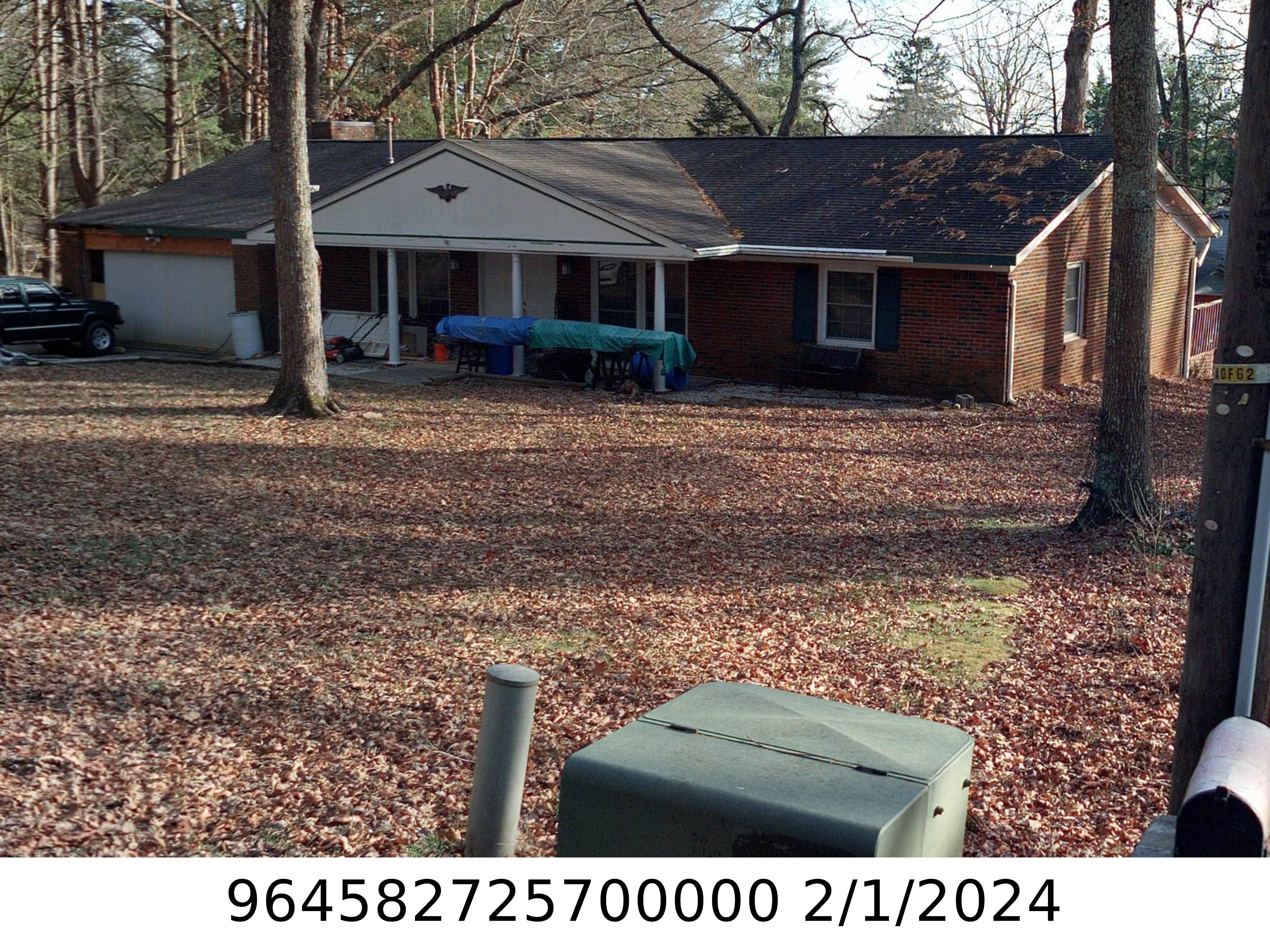 A picture of the property located at 30 SPRING FOREST CIR, ASHEVILLE NC 28803.