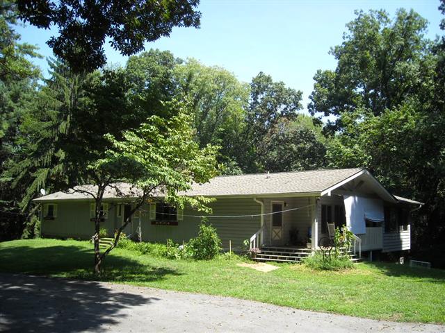 A picture of the property located at 52 DELCHESTER LN UNINCORPORATED.