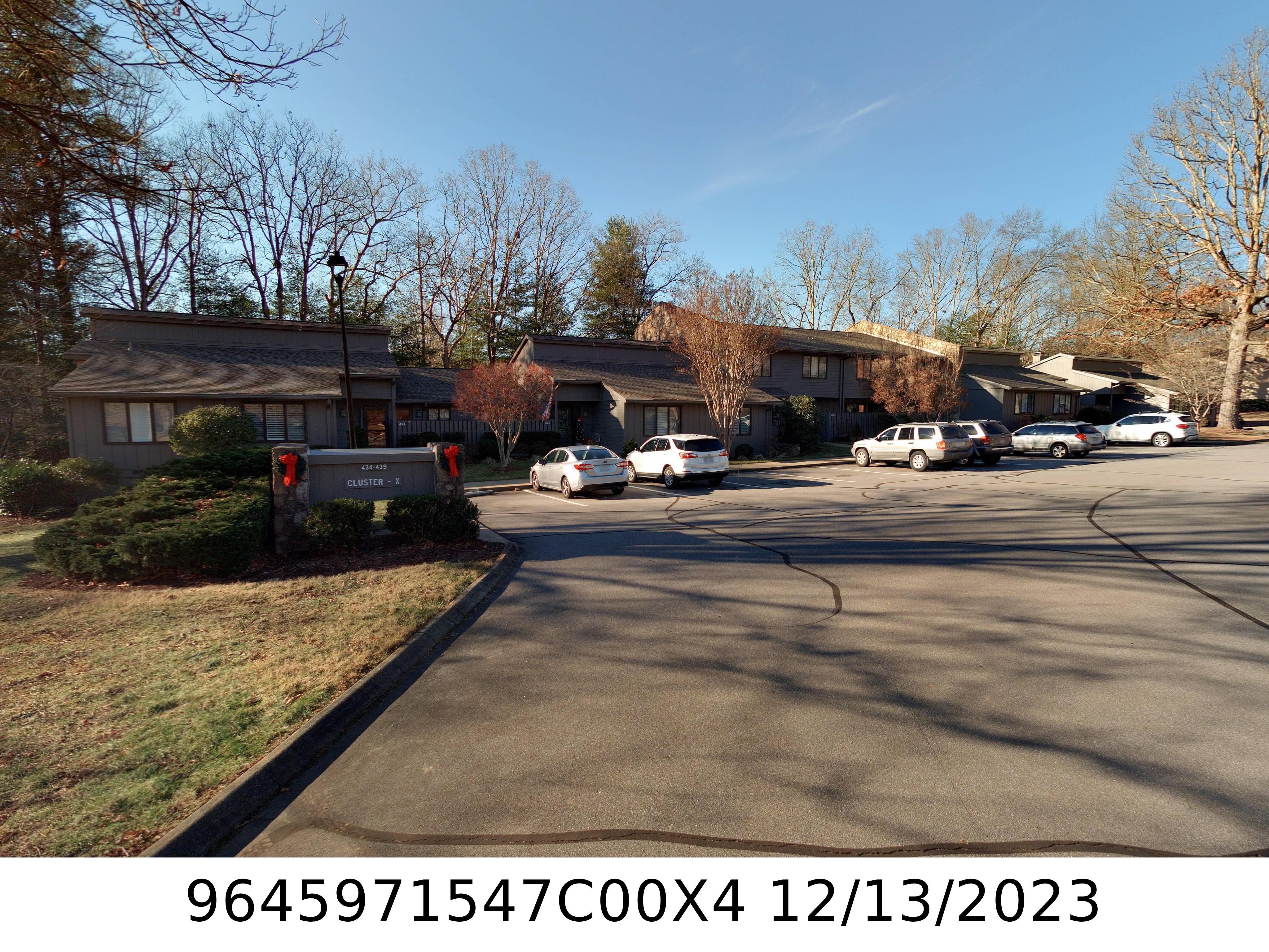 A picture of the property located at 437 CROWFIELDS DR, ASHEVILLE NC 28803.